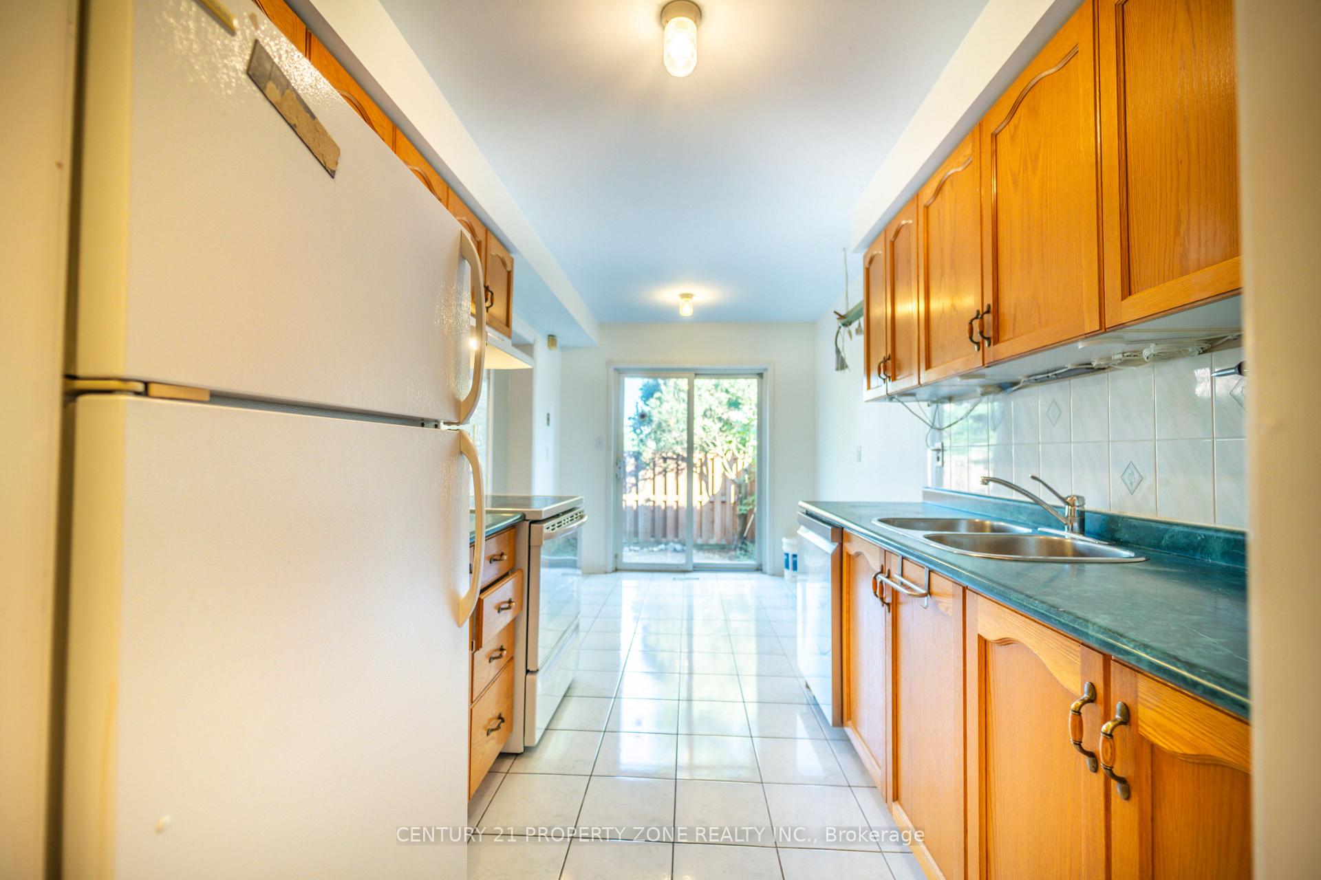 Photo 24 of Unit 49, 35 Malta Avenue, Brampton, Fletcher's Creek South — HOMEH