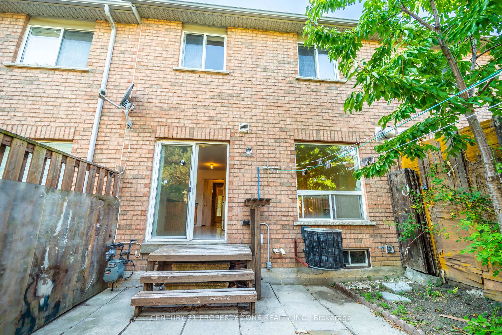 Photo 32 of Unit 49, 35 Malta Avenue, Brampton, Fletcher's Creek South — HOMEH