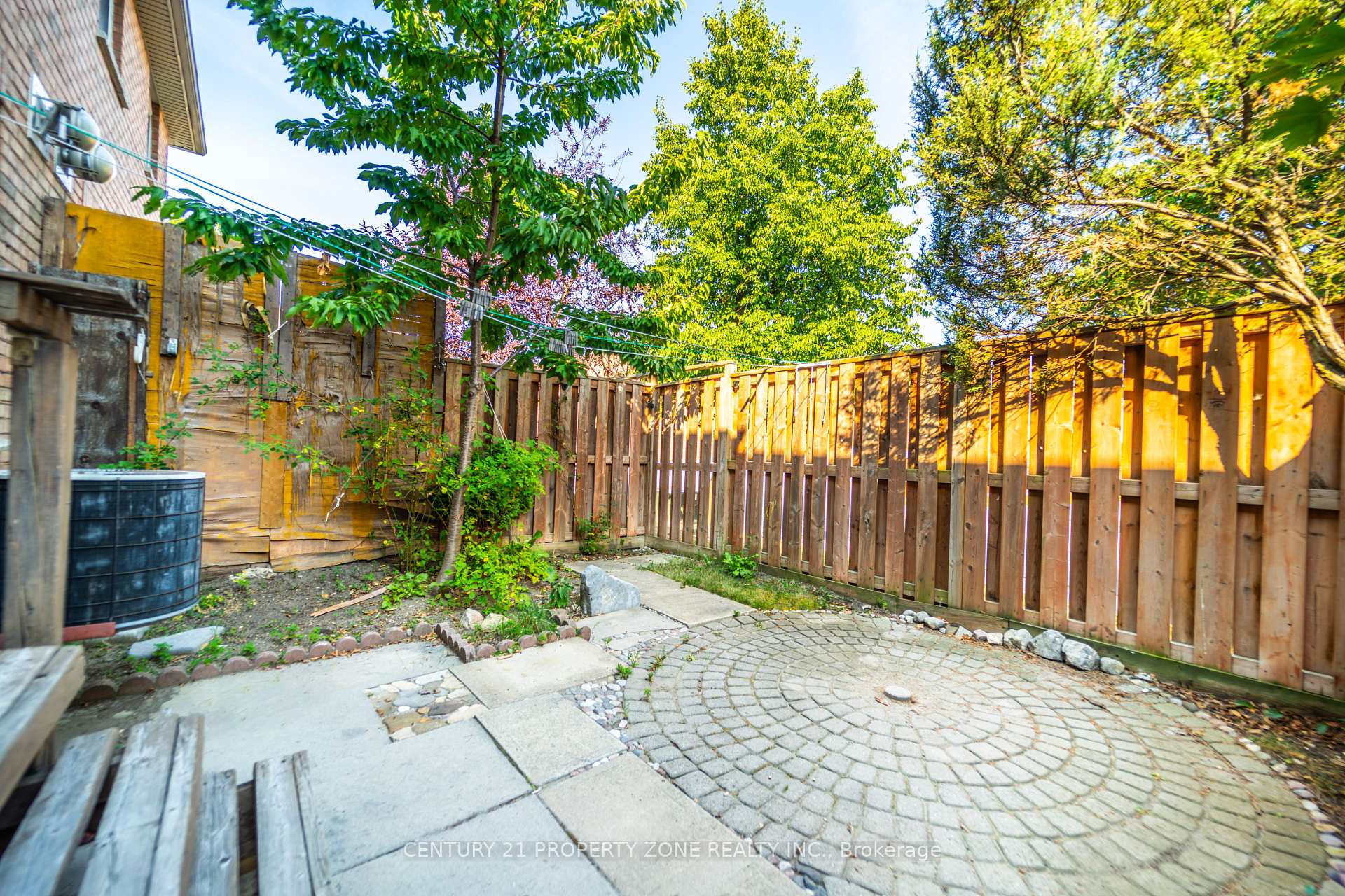 Photo 34 of Unit 49, 35 Malta Avenue, Brampton, Fletcher's Creek South — HOMEH