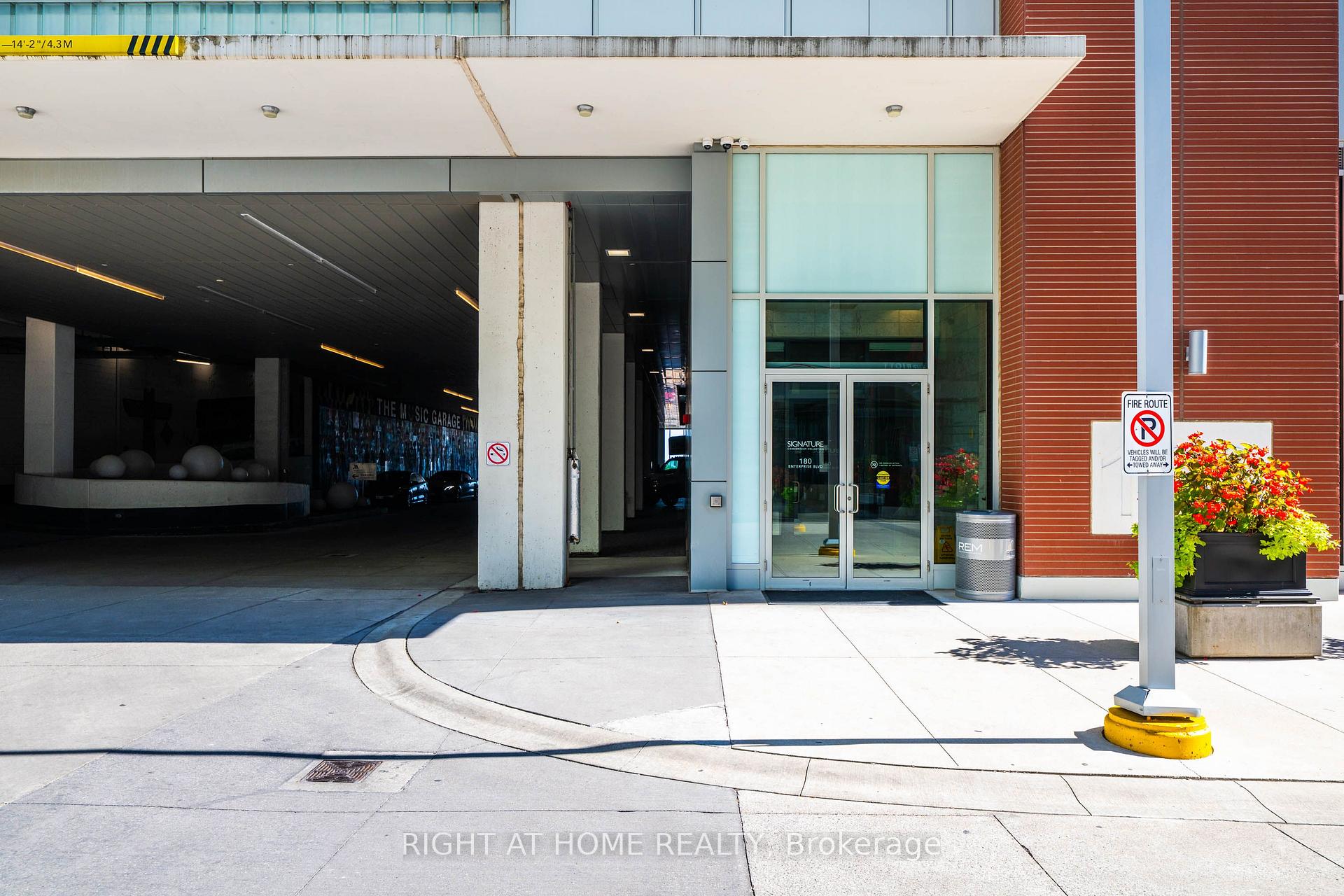 Photo 3 of Unit 701, 180 Enterprise Boulevard, Markham, Unionville — HOMEH