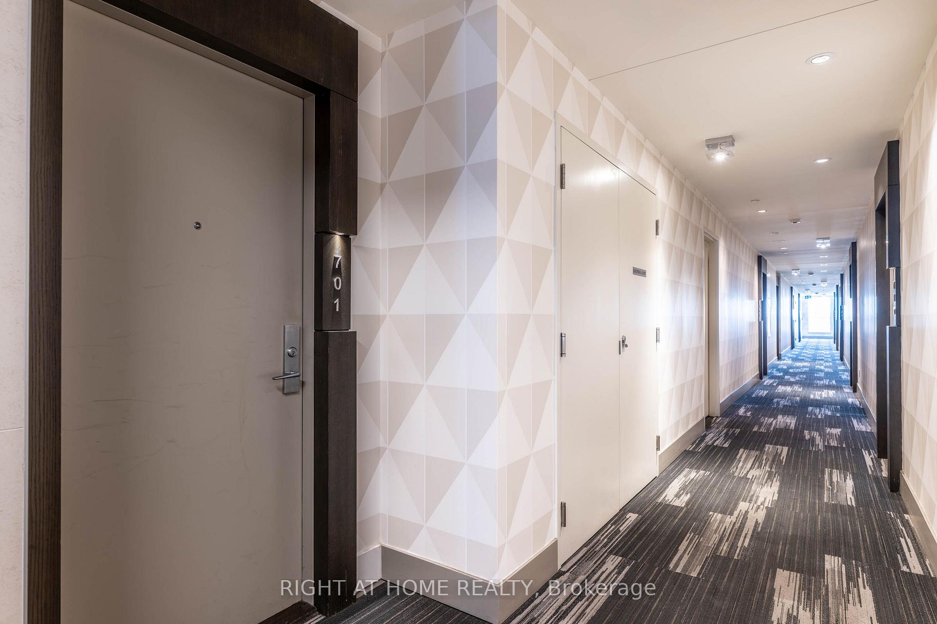 Photo 6 of Unit 701, 180 Enterprise Boulevard, Markham, Unionville — HOMEH