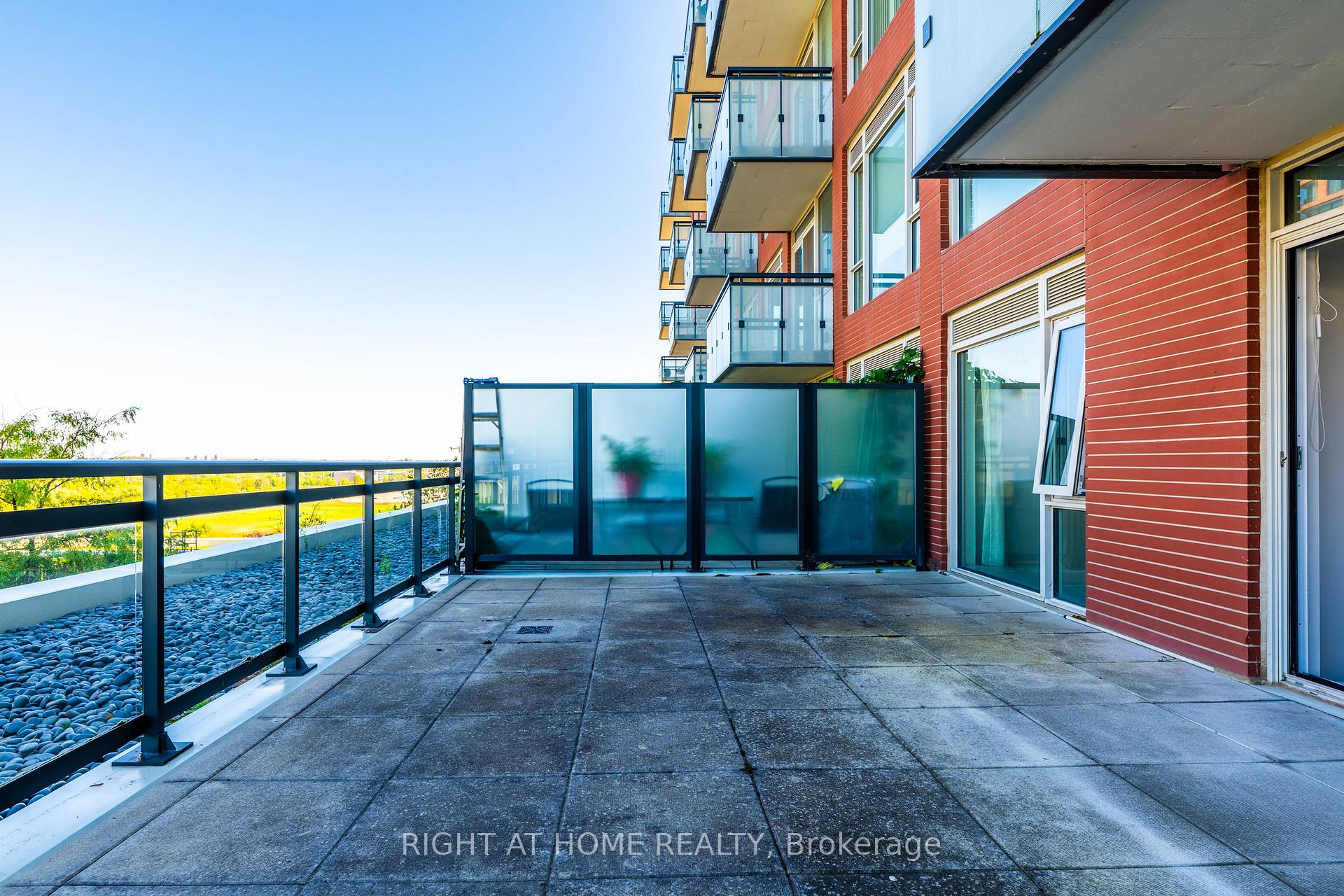 Photo 18 of Unit 701, 180 Enterprise Boulevard, Markham, Unionville — HOMEH