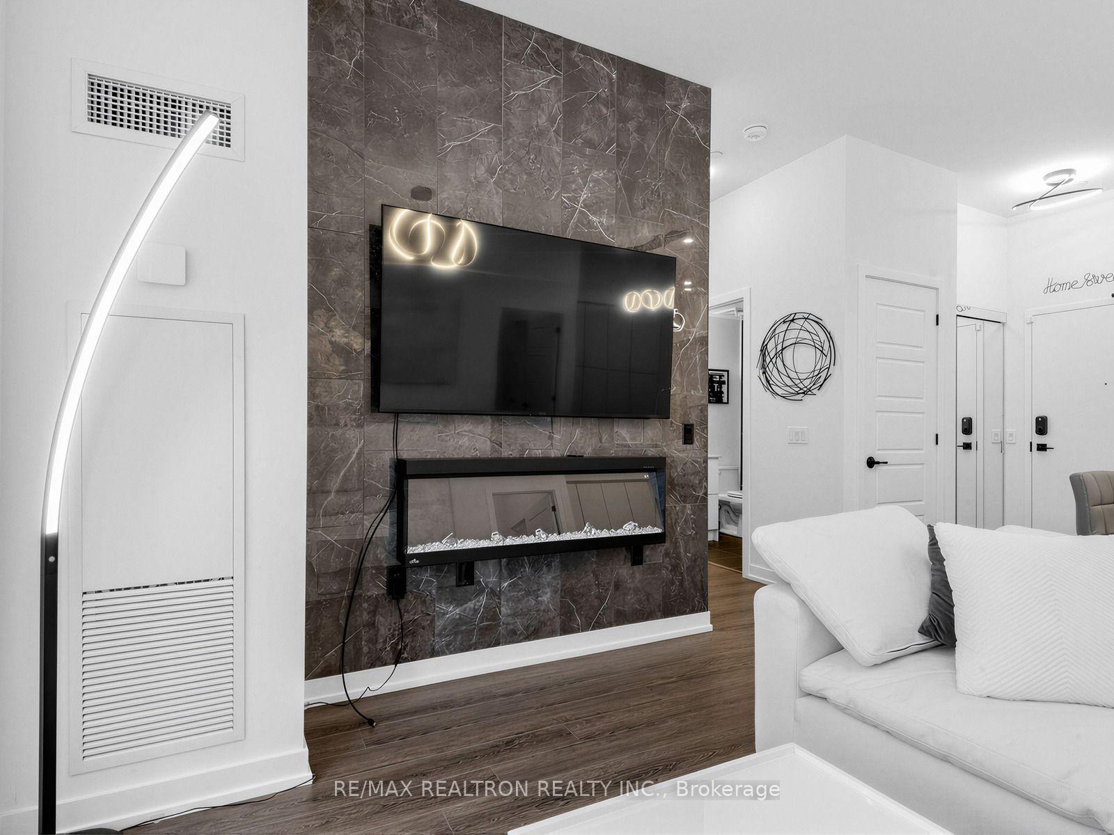 Photo 5 of Unit 121, 415 Sea Ray Avenue, Innisfil, Rural Innisfil — HOMEH
