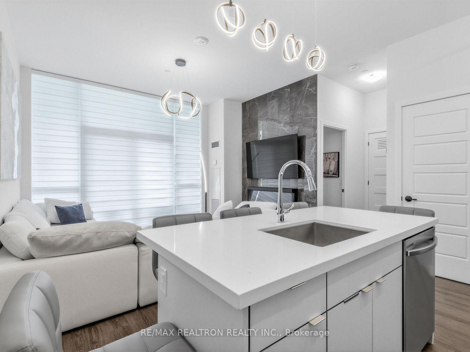 Photo 11 of Unit 121, 415 Sea Ray Avenue, Innisfil, Rural Innisfil — HOMEH