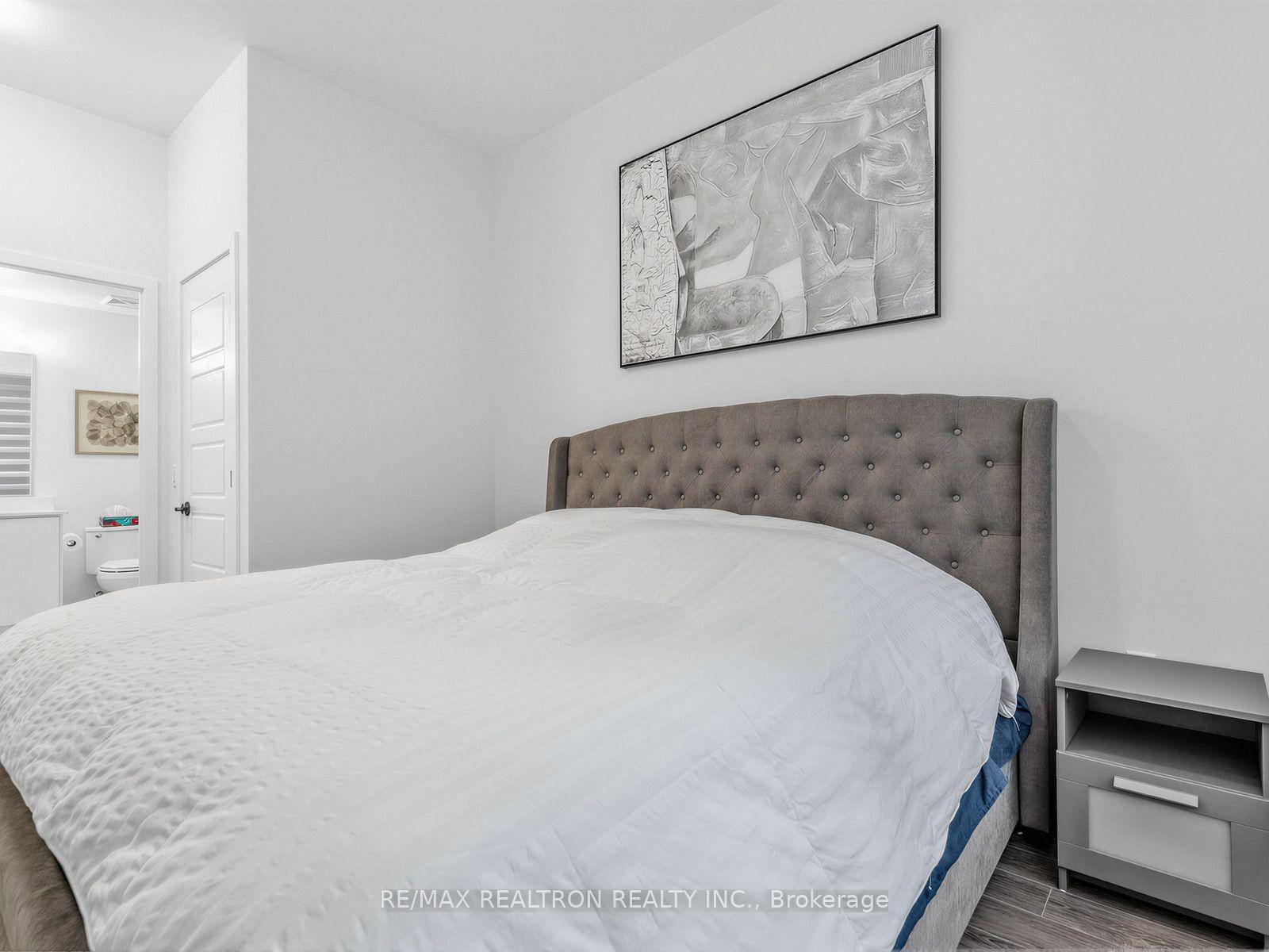 Photo 13 of Unit 121, 415 Sea Ray Avenue, Innisfil, Rural Innisfil — HOMEH