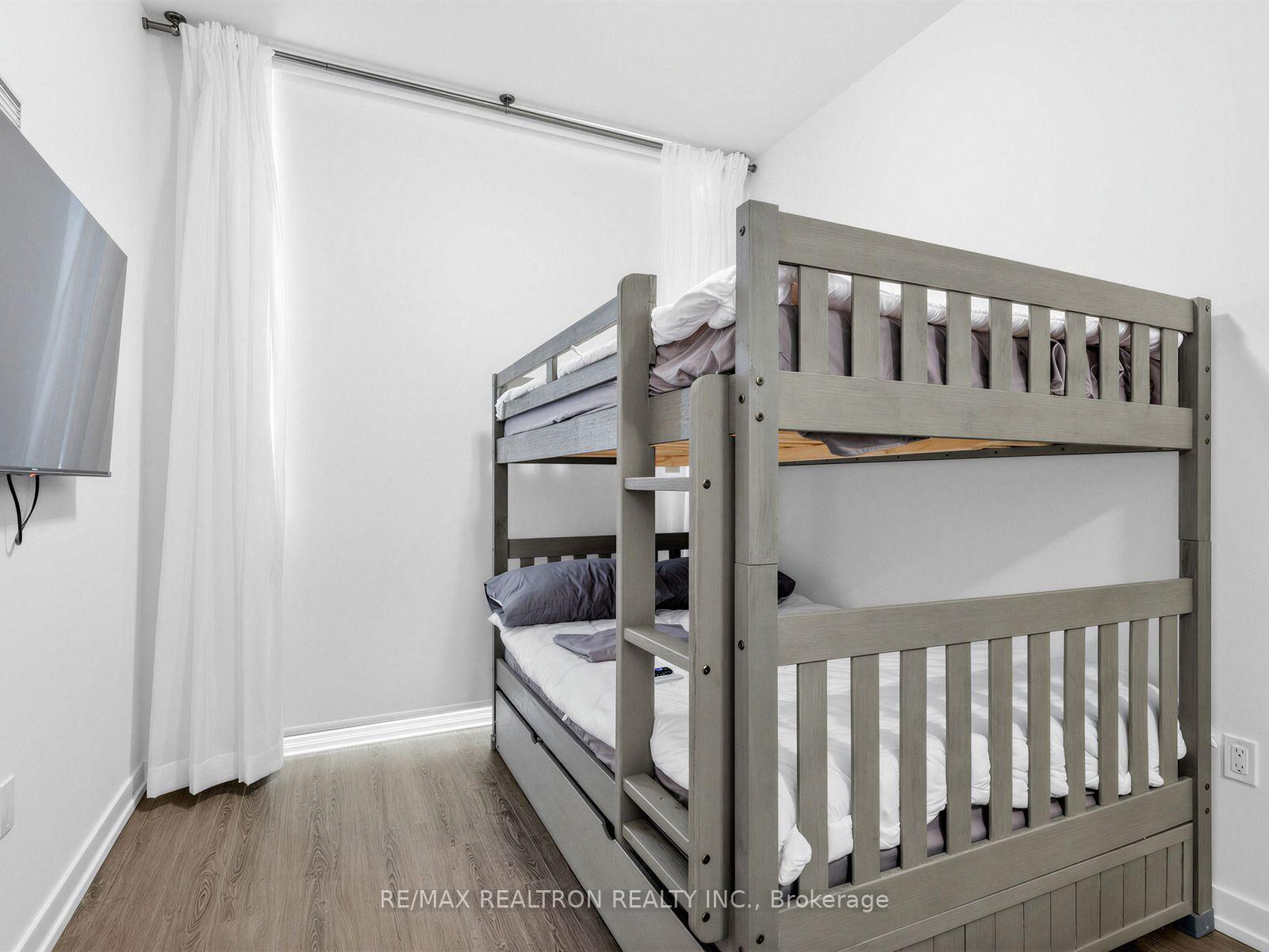 Photo 16 of Unit 121, 415 Sea Ray Avenue, Innisfil, Rural Innisfil — HOMEH