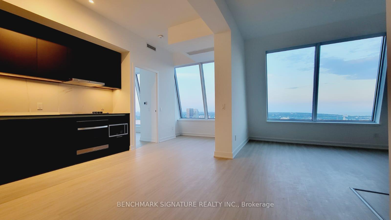 Photo 3 of Unit 6007, 8 Wellesley Street W, Toronto, Bay Street Corridor — HOMEH