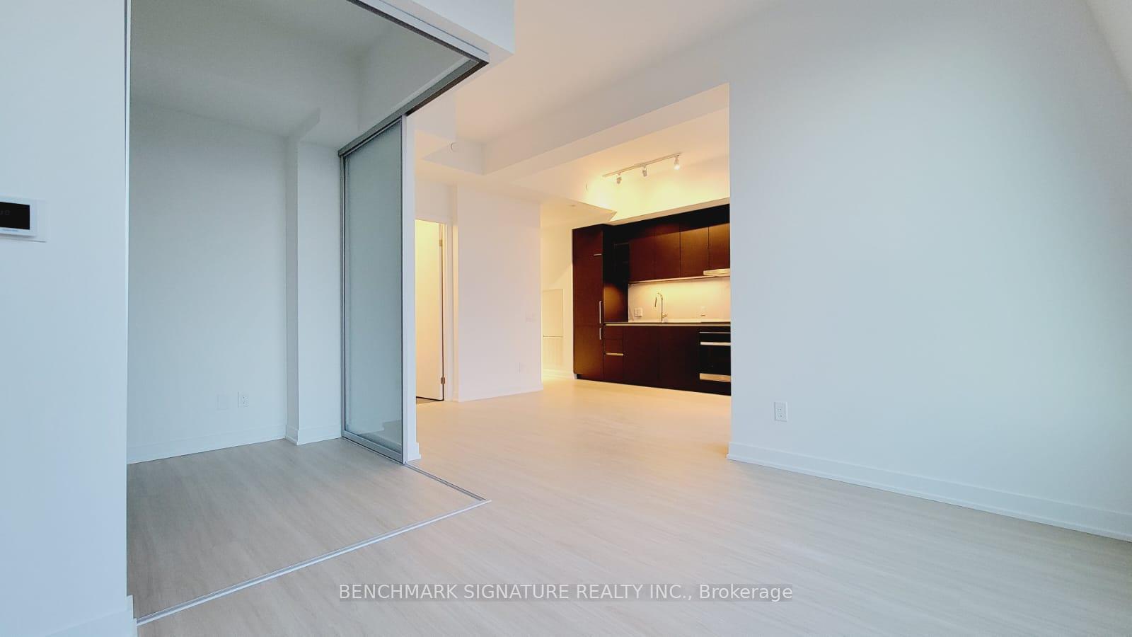 Photo 4 of Unit 6007, 8 Wellesley Street W, Toronto, Bay Street Corridor — HOMEH
