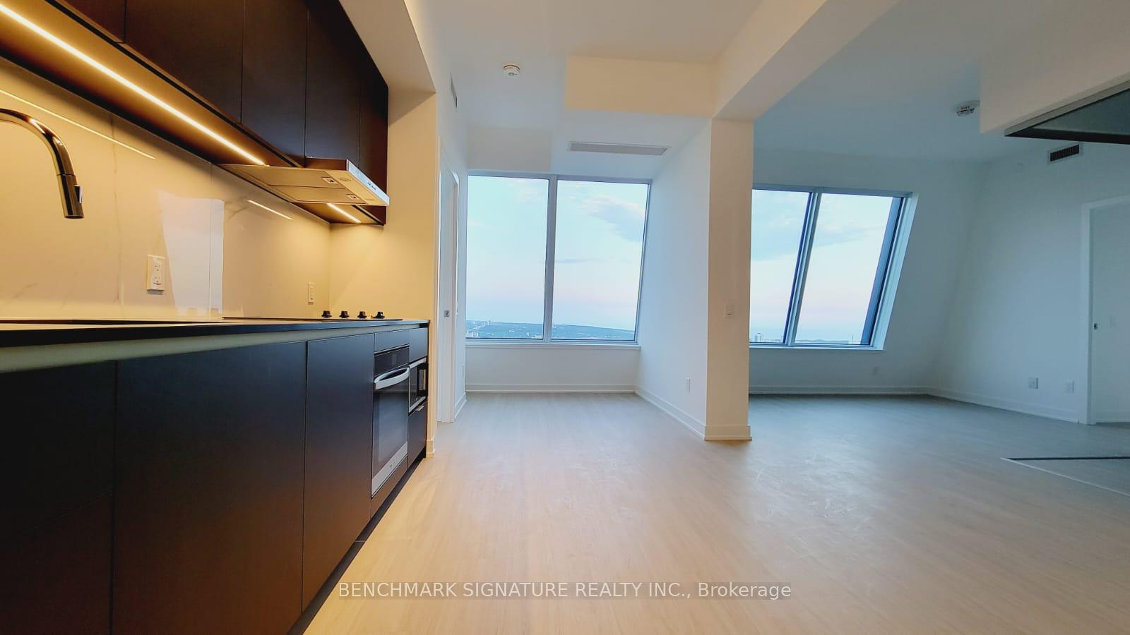 Photo 5 of Unit 6007, 8 Wellesley Street W, Toronto, Bay Street Corridor — HOMEH