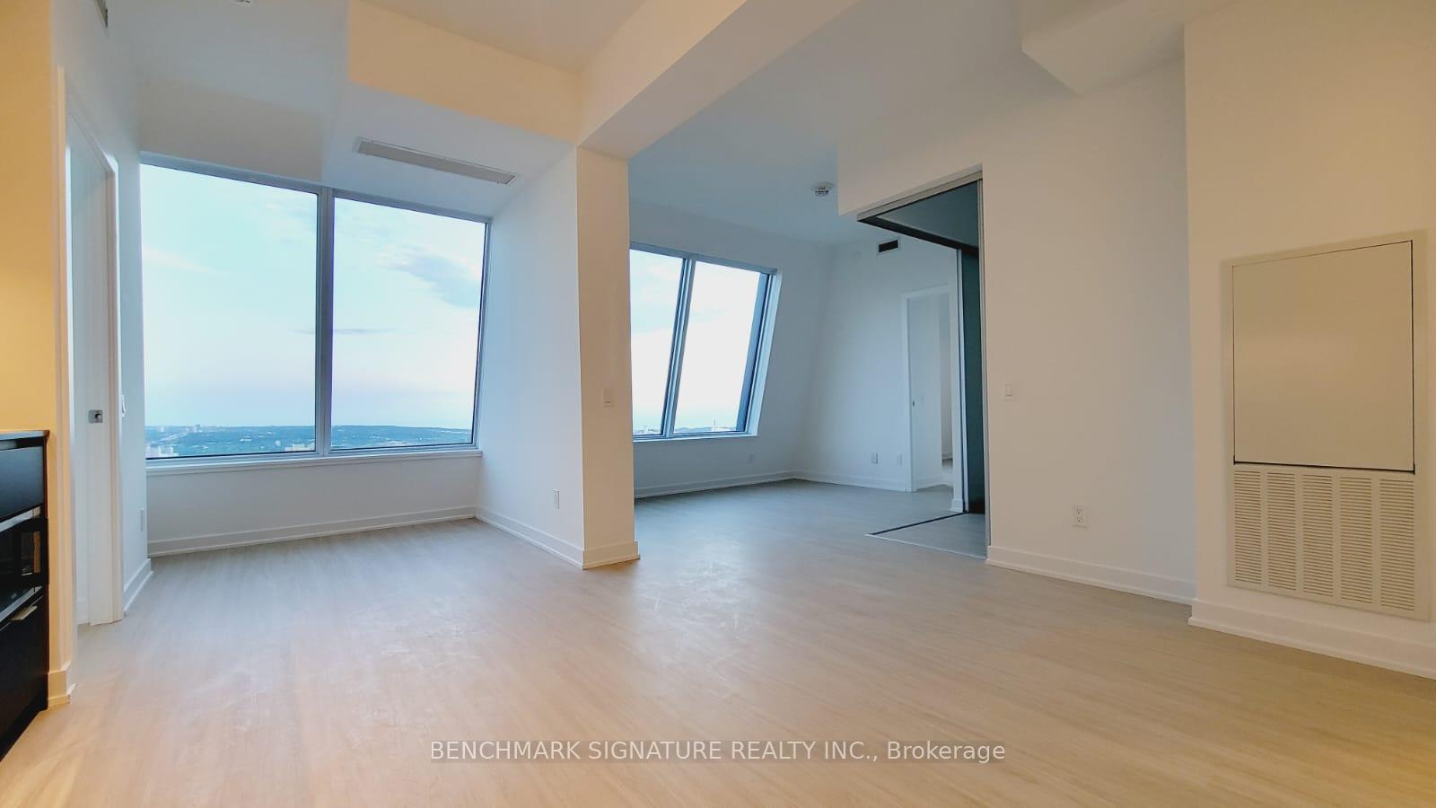 Photo 6 of Unit 6007, 8 Wellesley Street W, Toronto, Bay Street Corridor — HOMEH