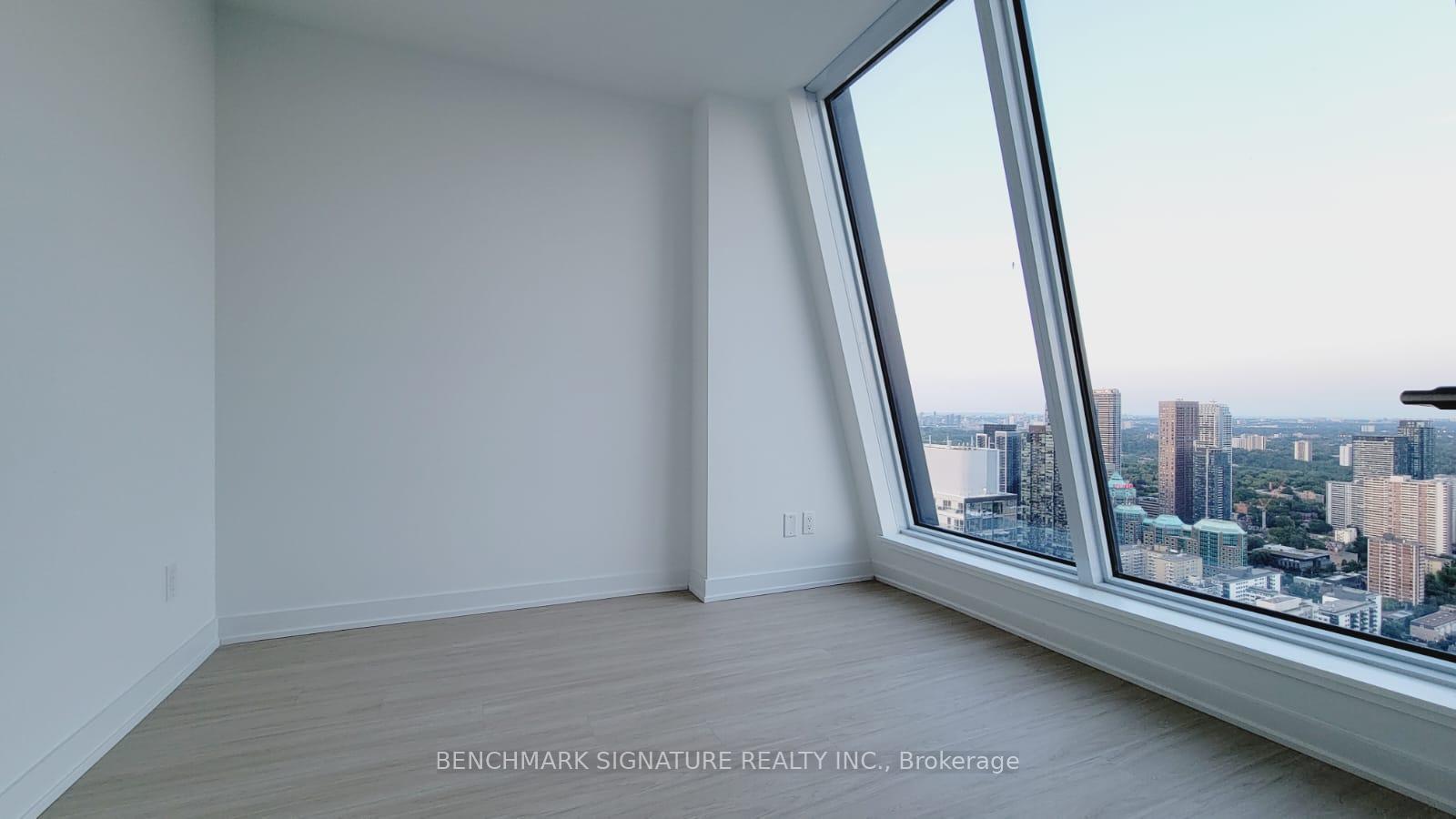 Photo 8 of Unit 6007, 8 Wellesley Street W, Toronto, Bay Street Corridor — HOMEH