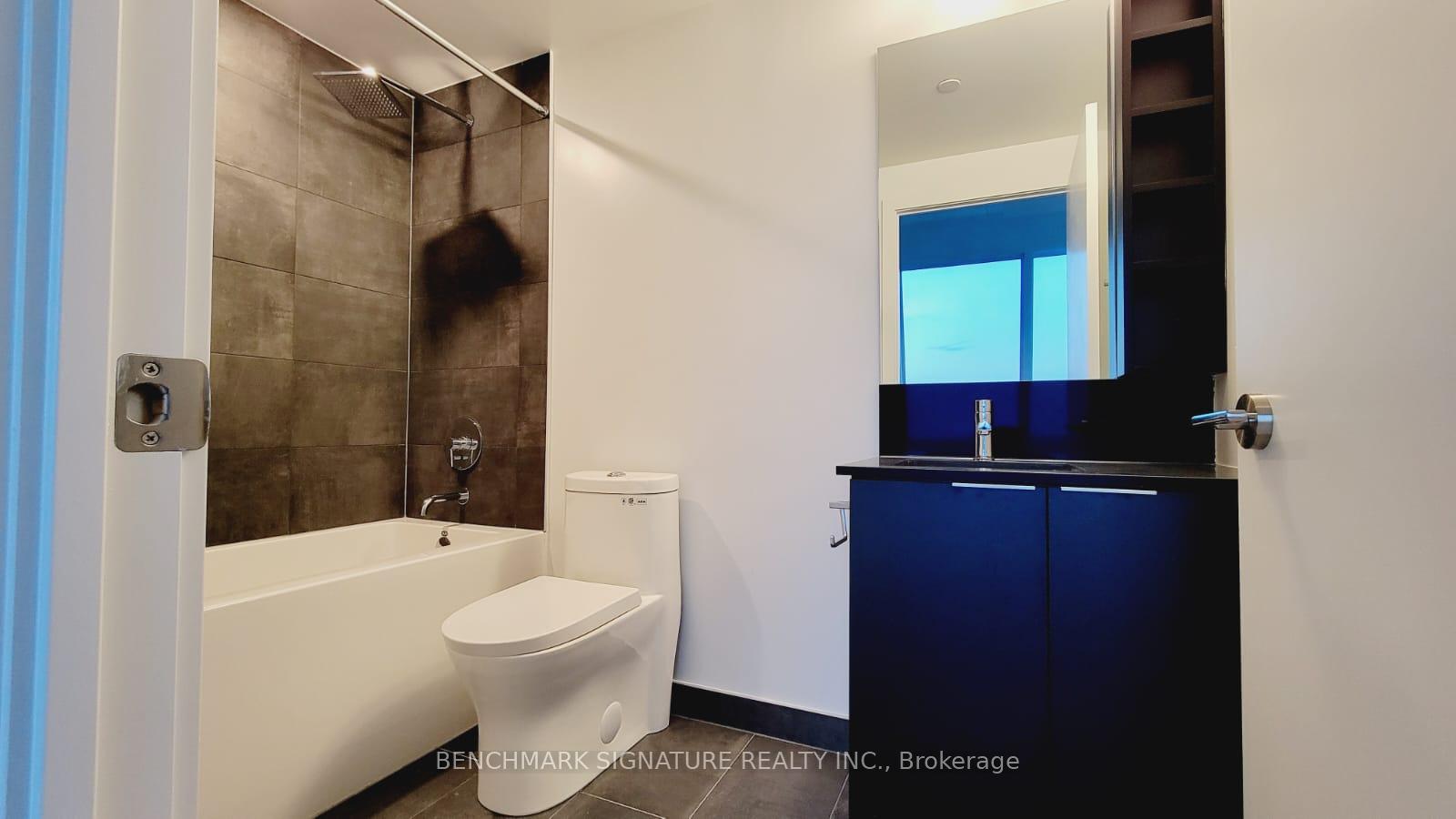 Photo 17 of Unit 6007, 8 Wellesley Street W, Toronto, Bay Street Corridor — HOMEH
