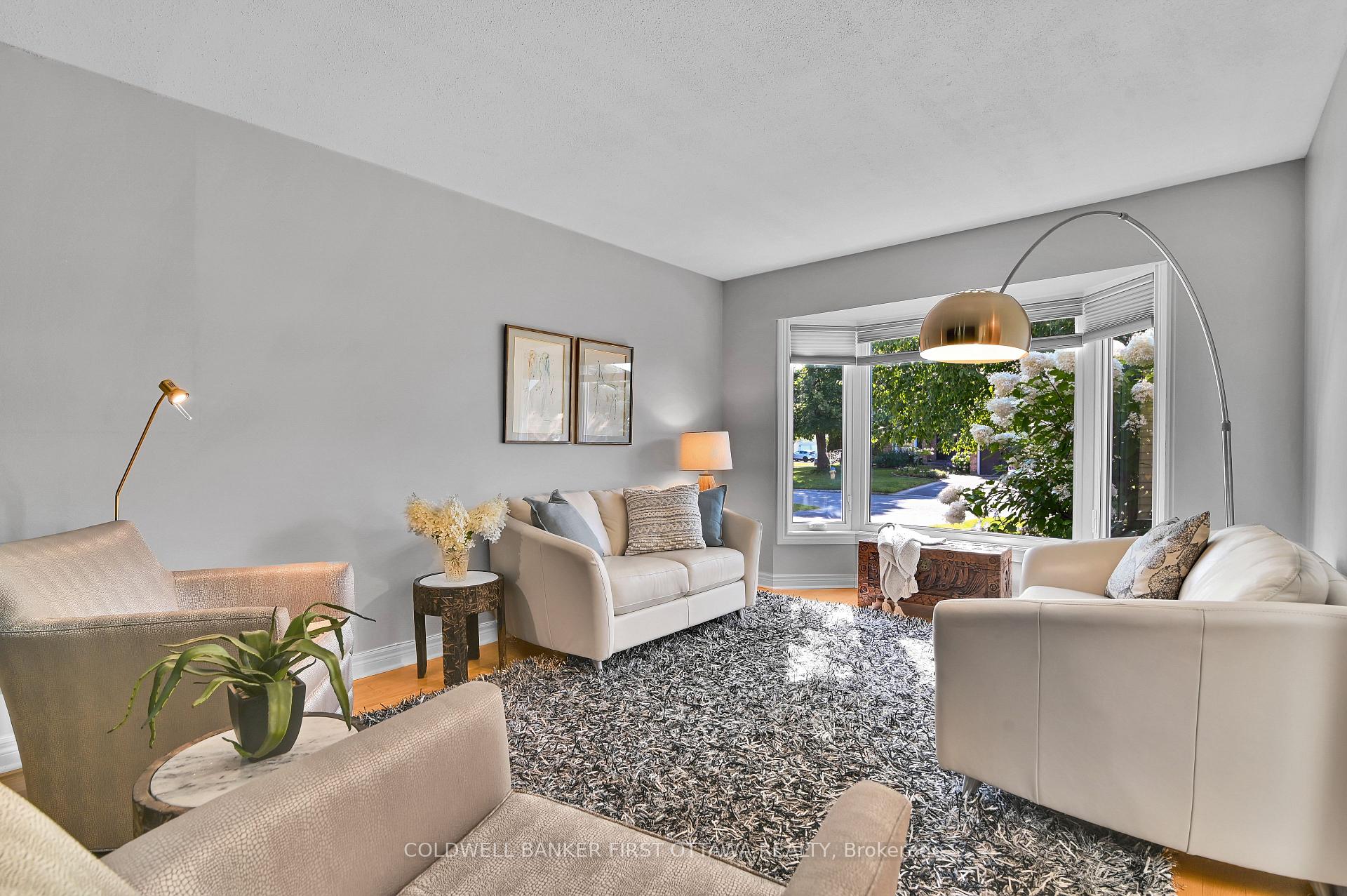 Photo 7 of 605 Brookridge Crescent, Ottawa, Fallingbrook/Ridgemount — HOMEH