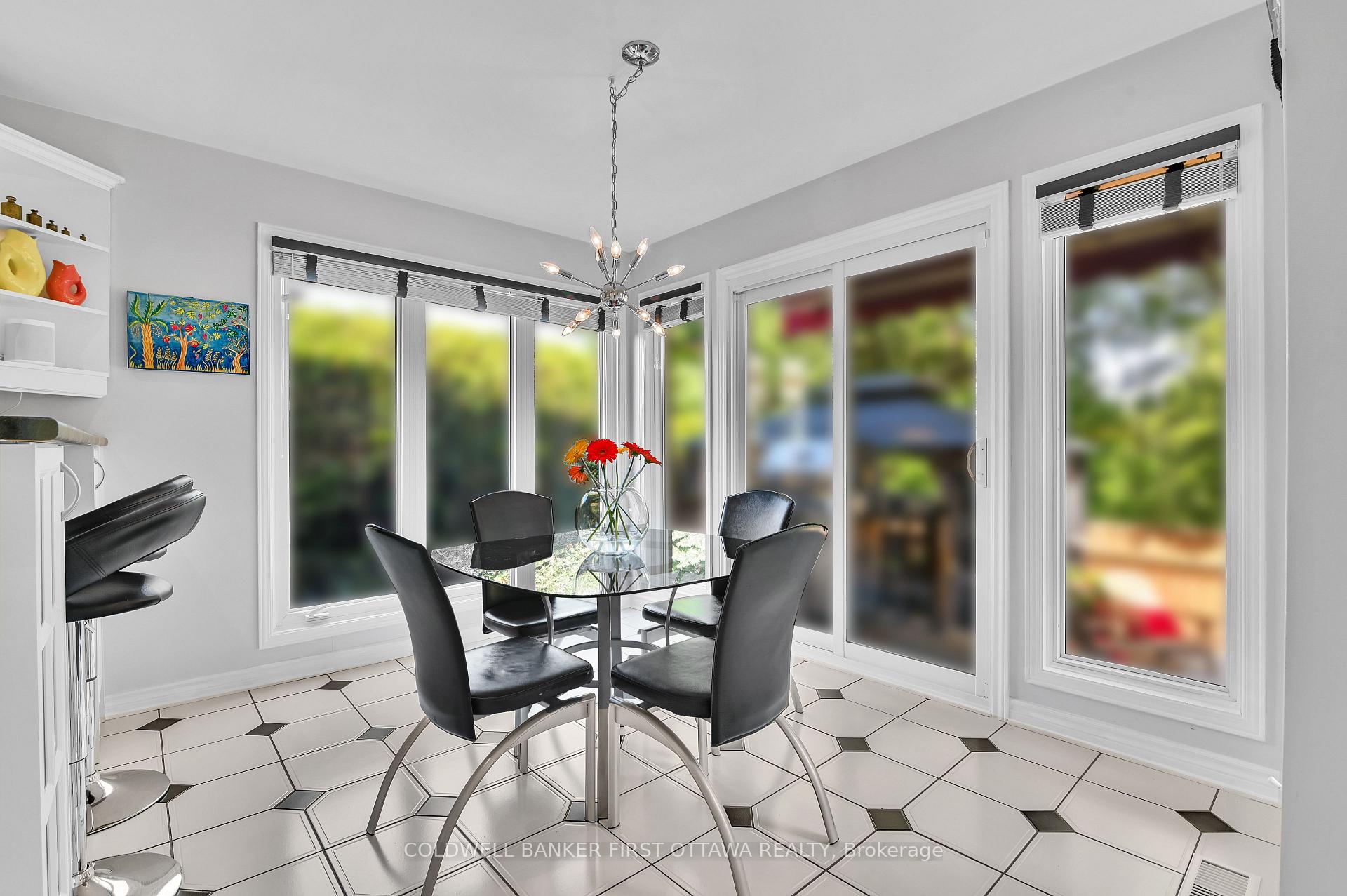 Photo 15 of 605 Brookridge Crescent, Ottawa, Fallingbrook/Ridgemount — HOMEH