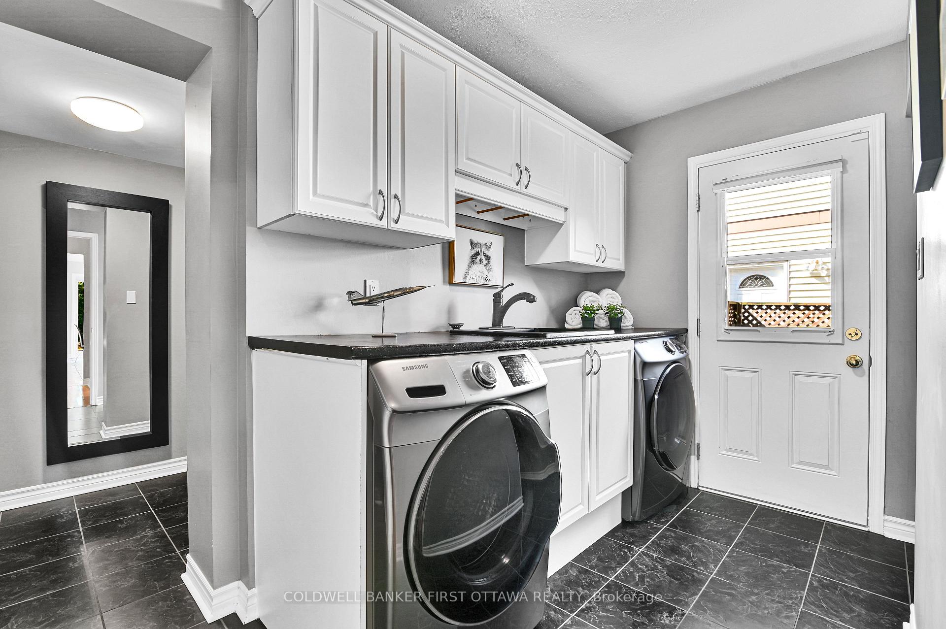 Photo 18 of 605 Brookridge Crescent, Ottawa, Fallingbrook/Ridgemount — HOMEH