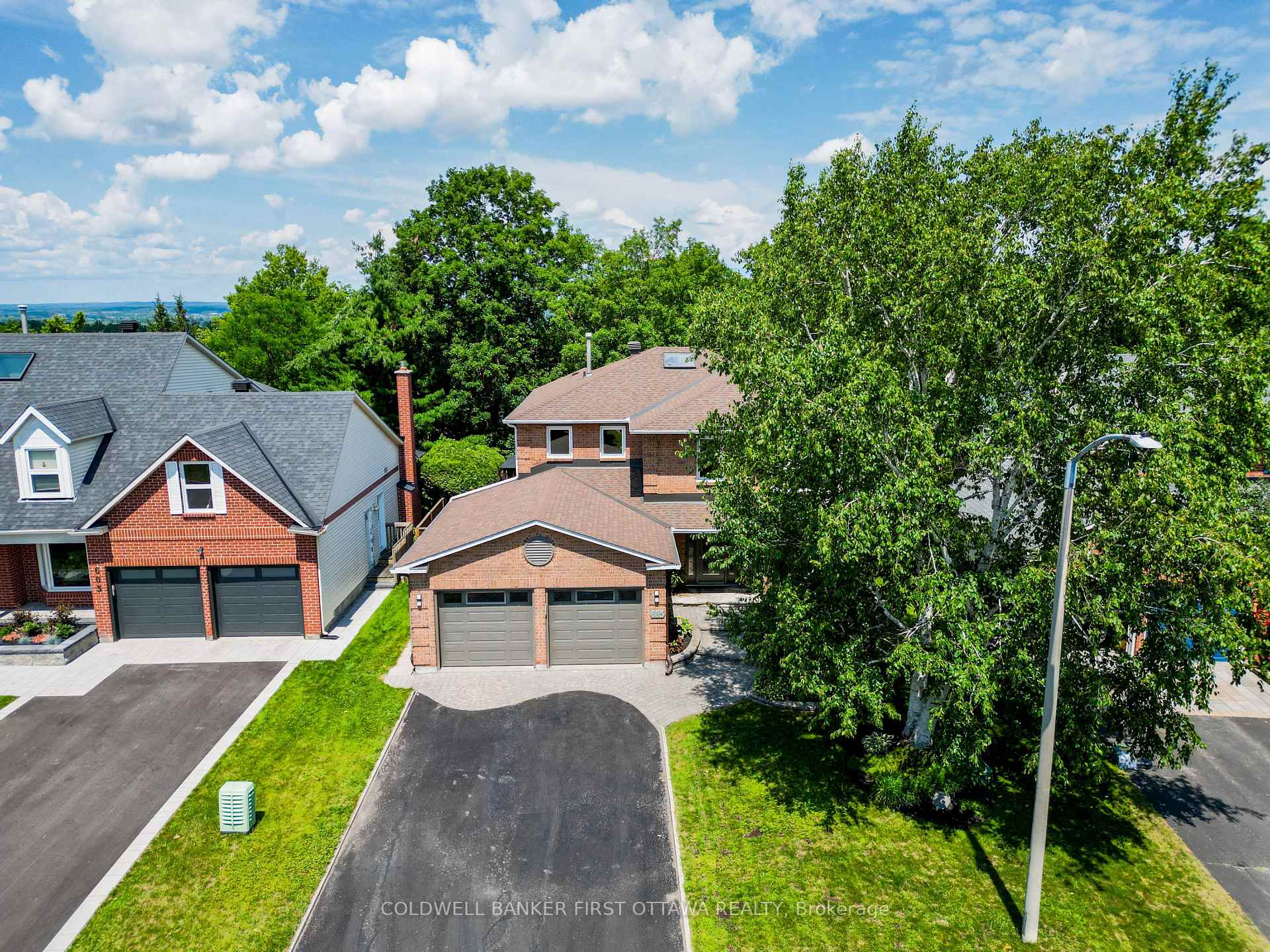 Photo 54 of 605 Brookridge Crescent, Ottawa, Fallingbrook/Ridgemount — HOMEH