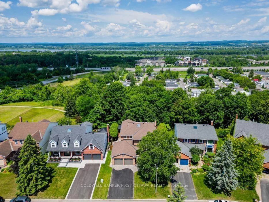 Photo 51 of 605 Brookridge Crescent, Ottawa, Fallingbrook/Ridgemount — HOMEH