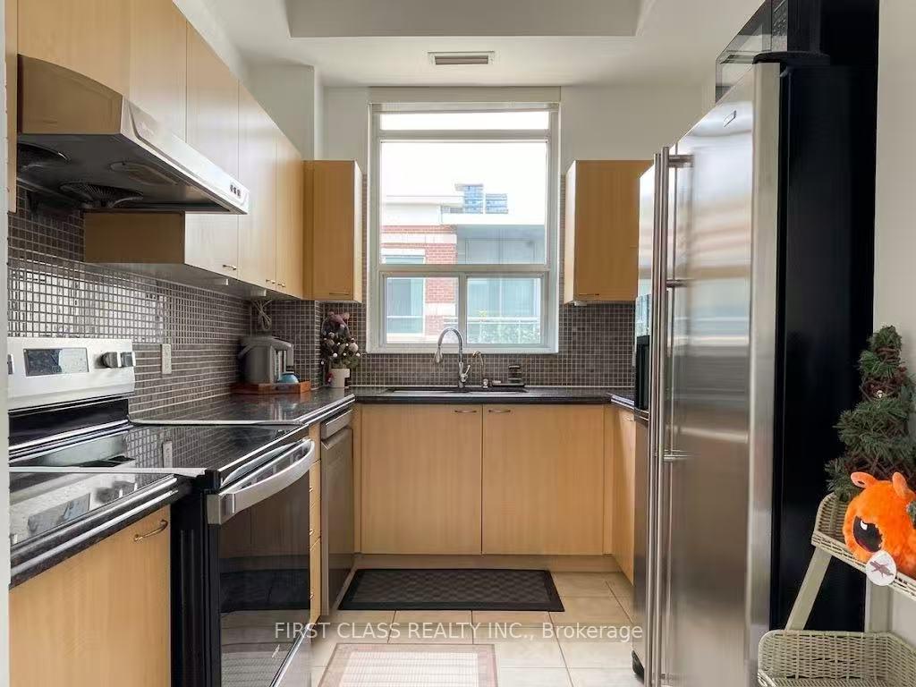 Photo 5 of Unit Uph 6, 88 Times Avenue, Markham, Commerce Valley — HOMEH