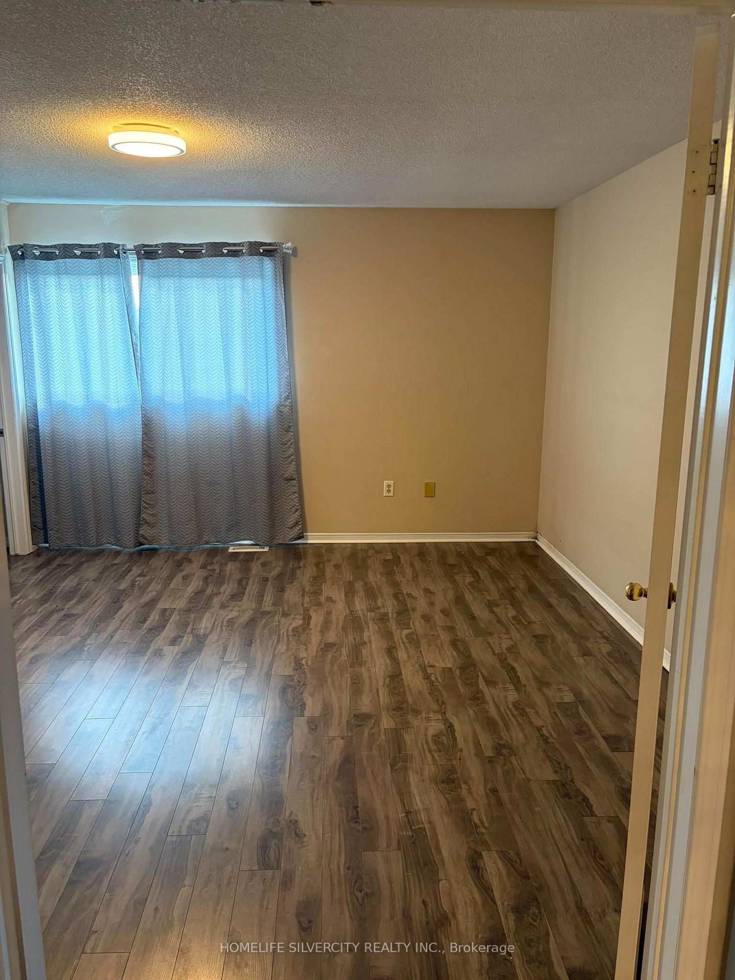 Photo 15 of 101 Cranberry Crescent, Brampton, Fletcher's Creek South — HOMEH