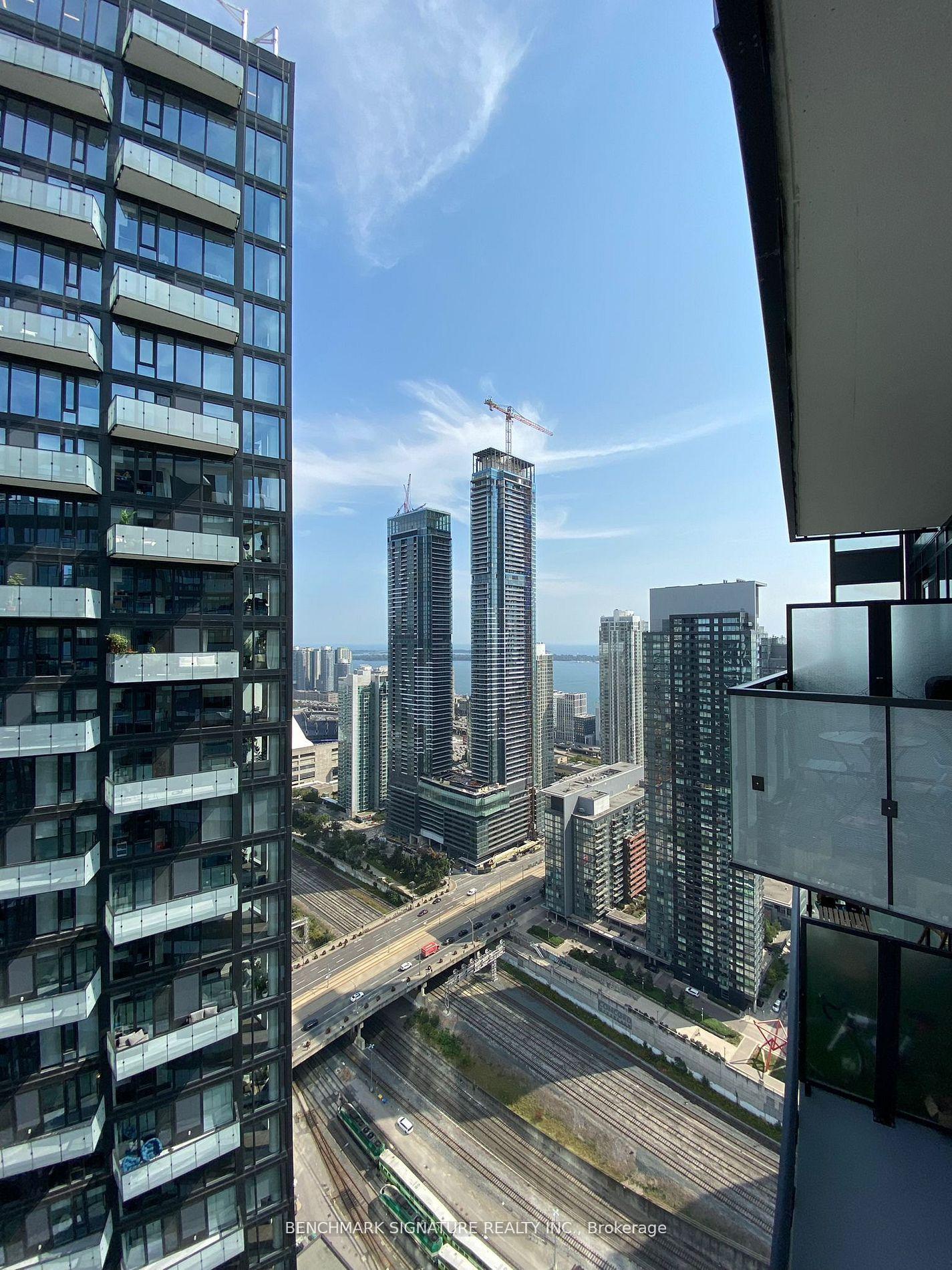 Photo 12 of Unit 3510, 470 Front Street W, Toronto, Waterfront Communities — HOMEH