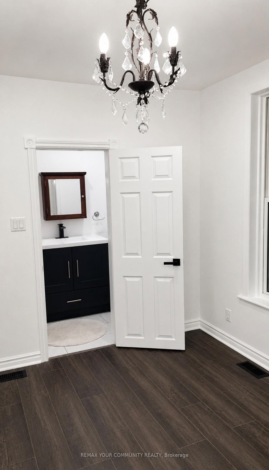 Photo 7 of Unit Main, 96 Gurnett Street, Aurora, Aurora Village — HOMEH