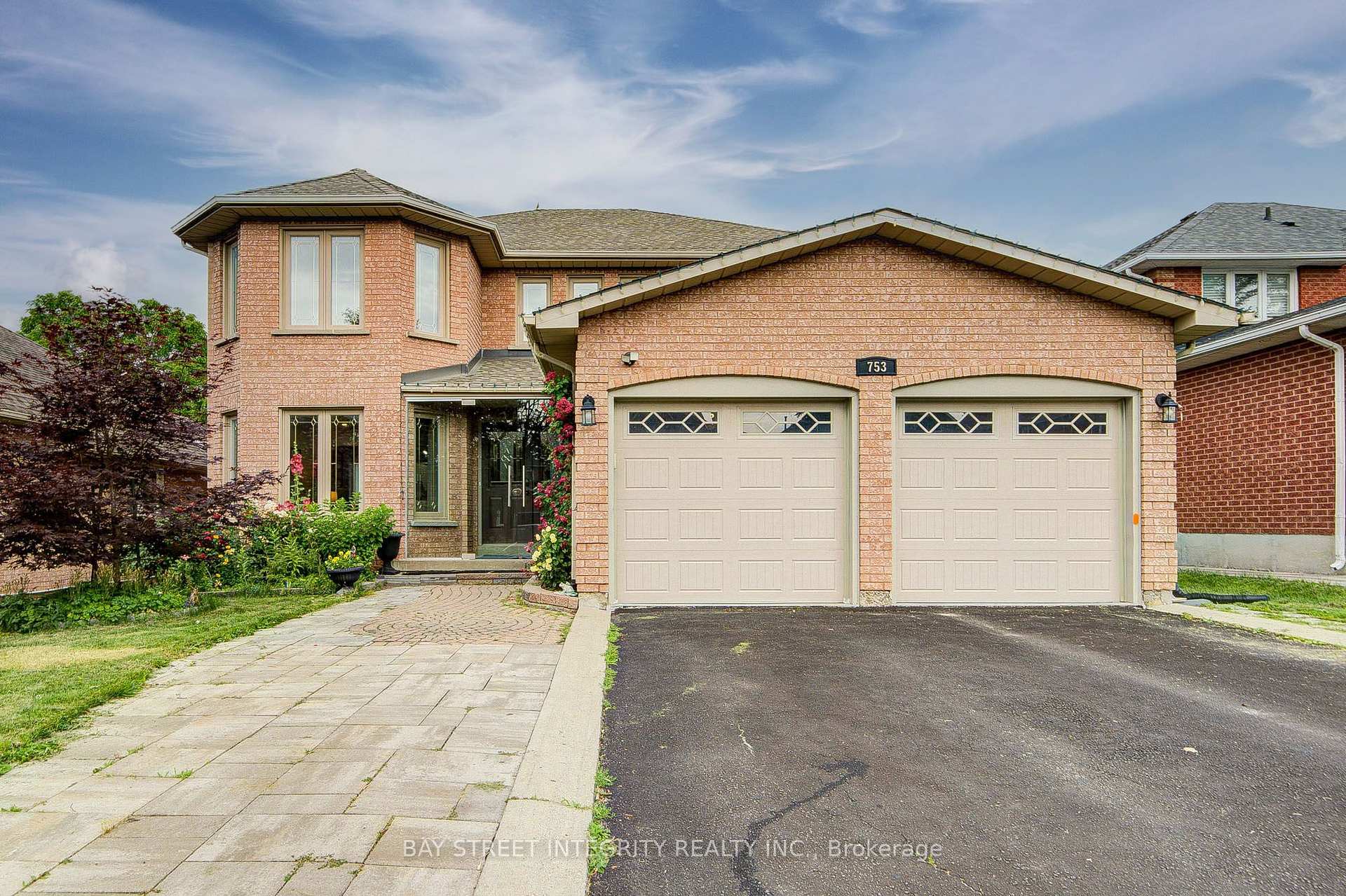 Front of 753 College Manor Drive