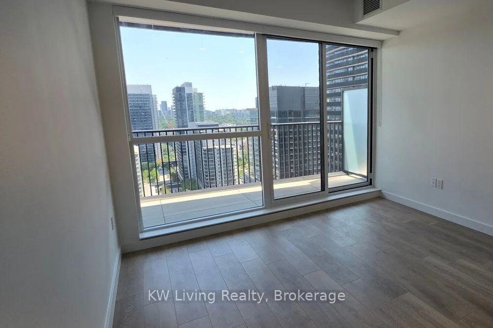 Photo 6 of Unit 2010, 75 Billes Heights, North York, Bayview Village — HOMEH