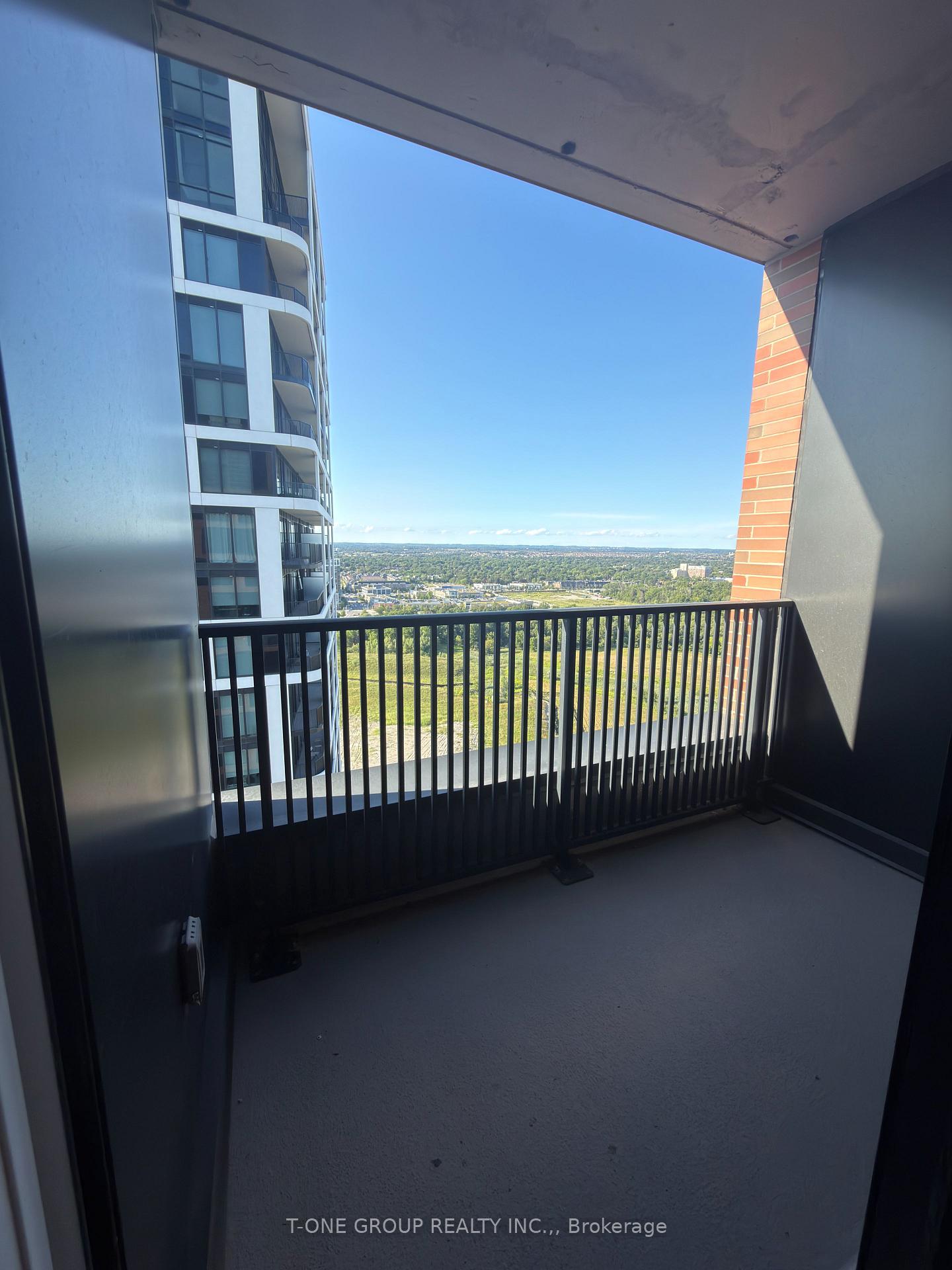 Photo 2 of Unit 2303, 38 Andre de Grasse Street, Markham, Unionville — HOMEH