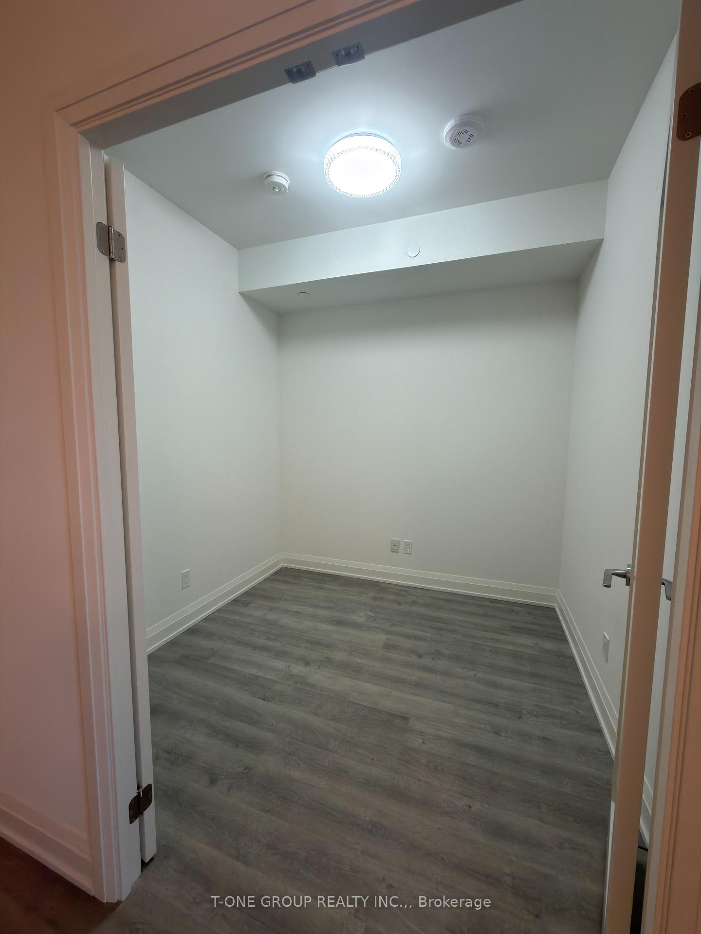 Photo 6 of Unit 2303, 38 Andre de Grasse Street, Markham, Unionville — HOMEH