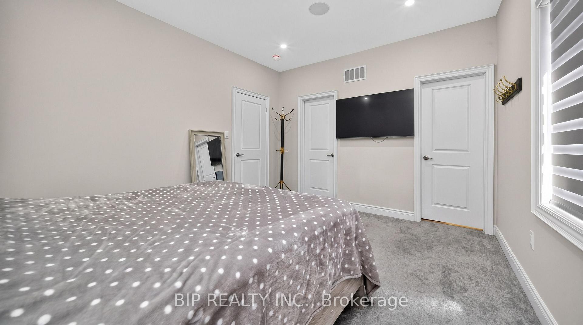 Photo 23 of 3298 Post Road, Oakville, Glenorchy — HOMEH