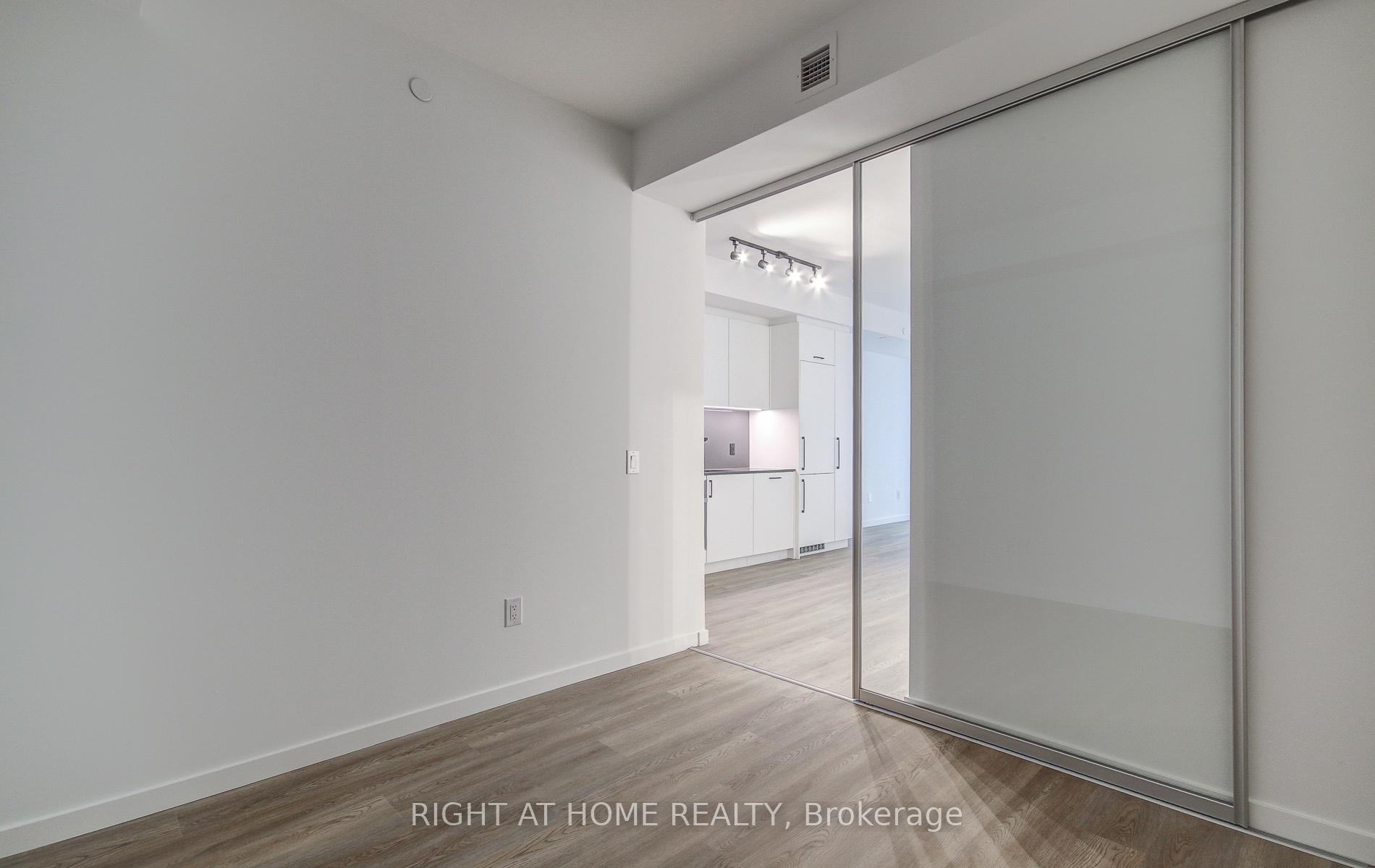 Photo 11 of Unit 504, 689 The Queensway, Etobicoke, Stonegate-Queensway — HOMEH