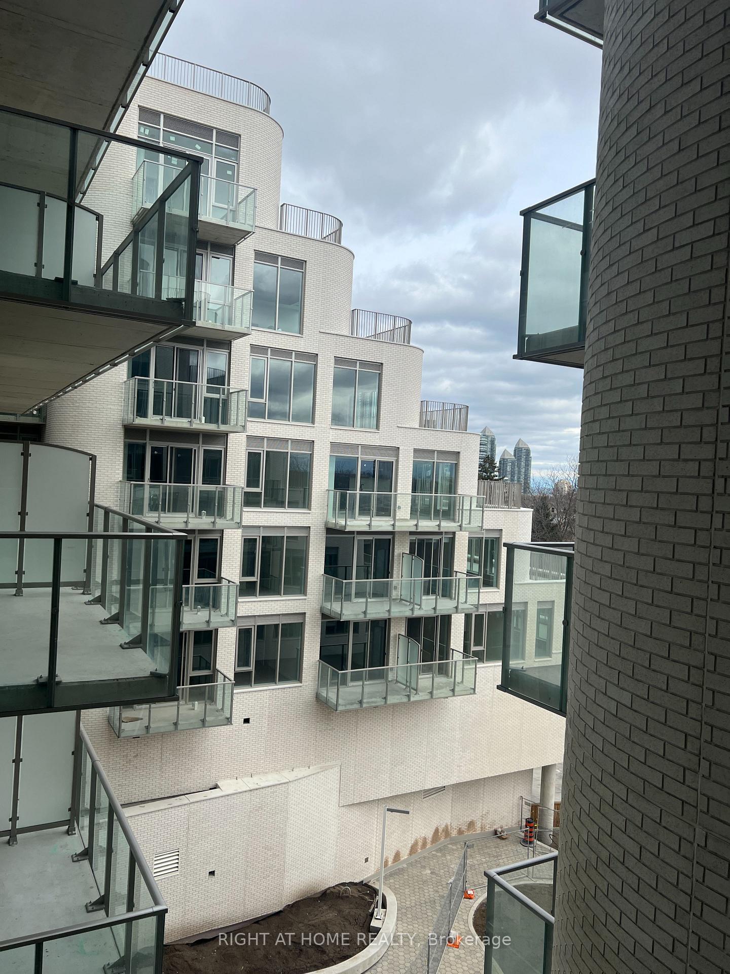 Photo 22 of Unit 504, 689 The Queensway, Etobicoke, Stonegate-Queensway — HOMEH