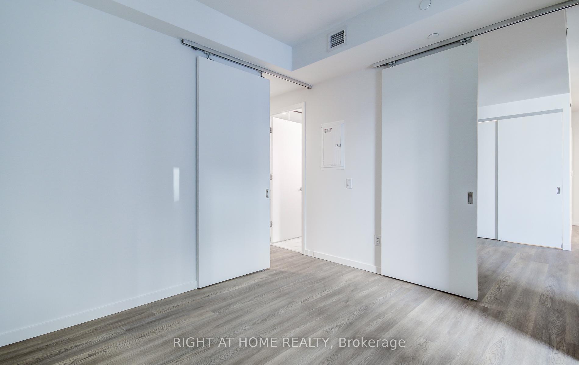 Photo 26 of Unit 504, 689 The Queensway, Etobicoke, Stonegate-Queensway — HOMEH
