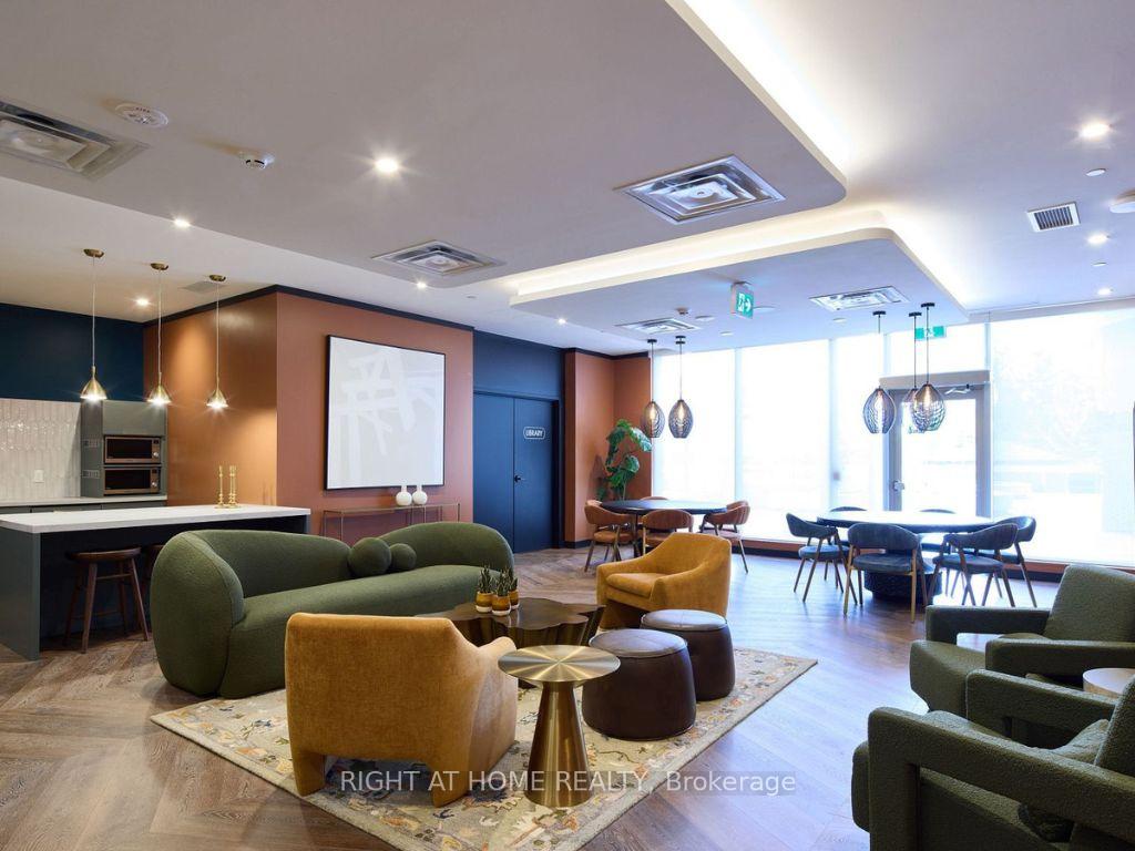 Photo 37 of Unit 504, 689 The Queensway, Etobicoke, Stonegate-Queensway — HOMEH