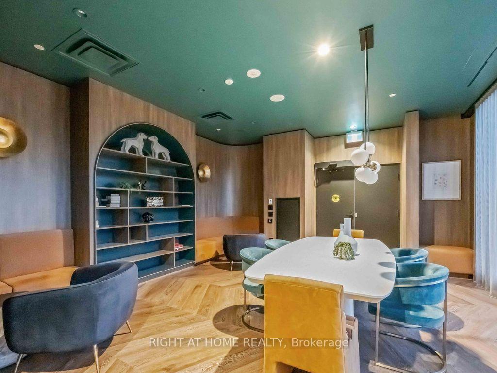 Photo 39 of Unit 504, 689 The Queensway, Etobicoke, Stonegate-Queensway — HOMEH