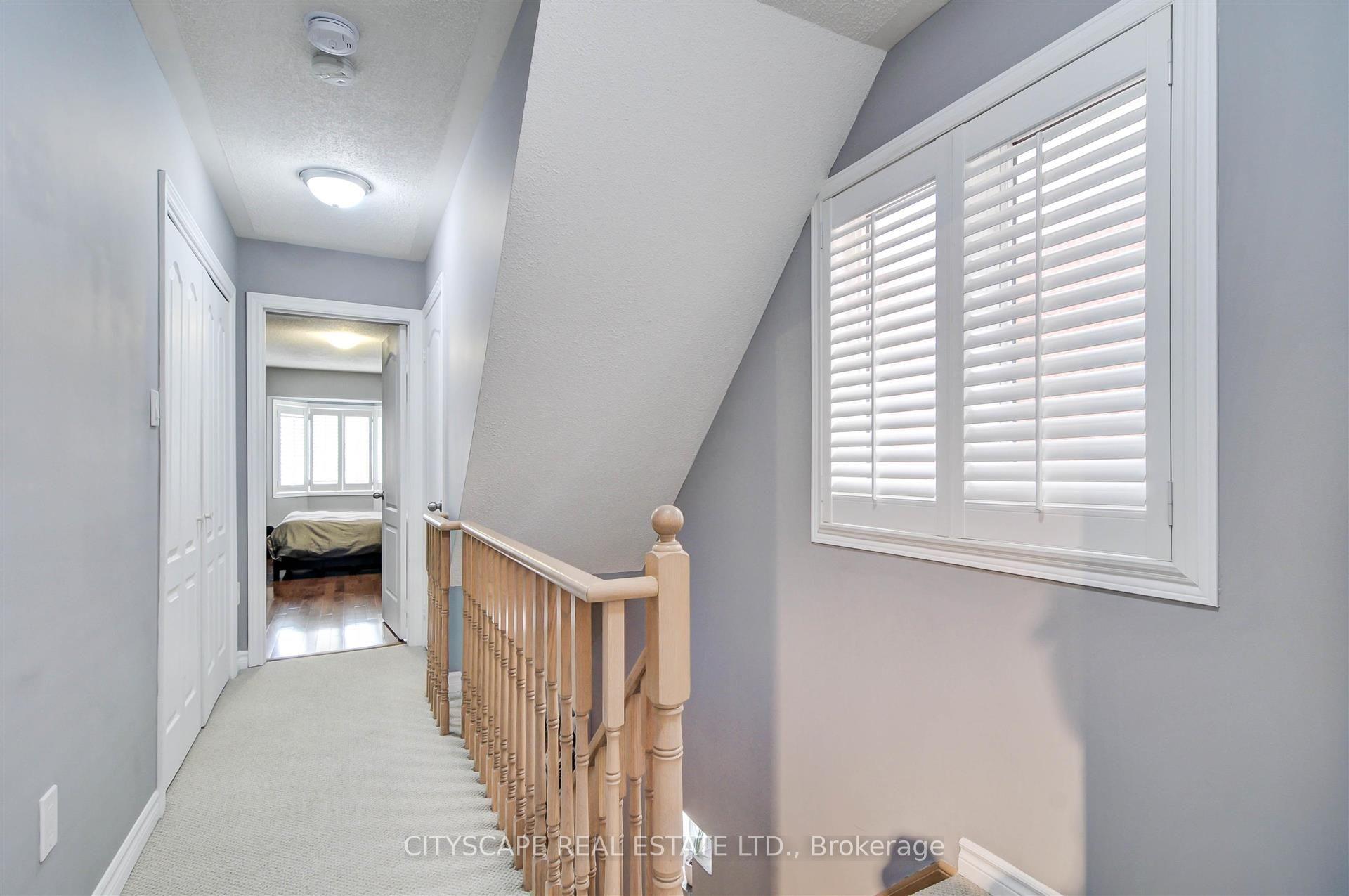 Photo 14 of 353 Sparrow Circle, Pickering, Highbush — HOMEH