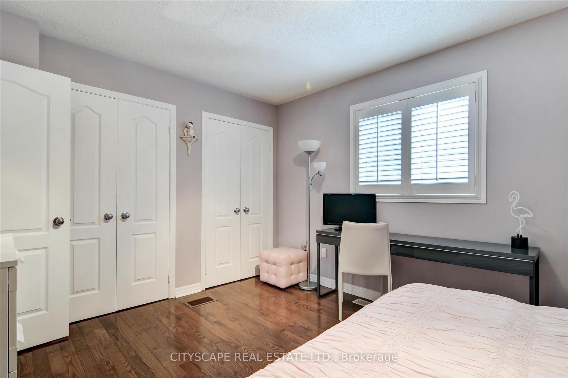 Photo 17 of 353 Sparrow Circle, Pickering, Highbush — HOMEH