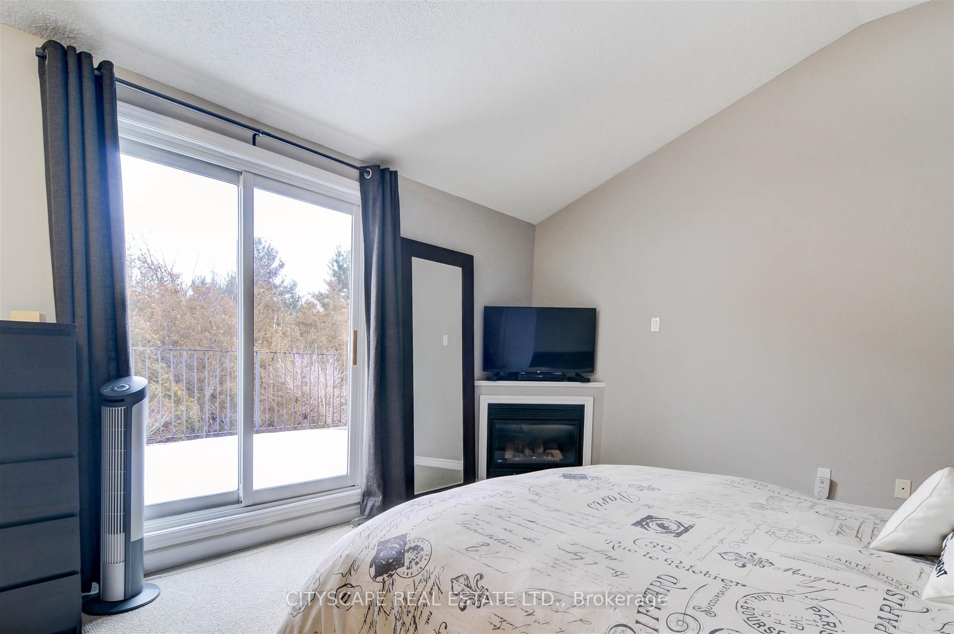 Photo 21 of 353 Sparrow Circle, Pickering, Highbush — HOMEH
