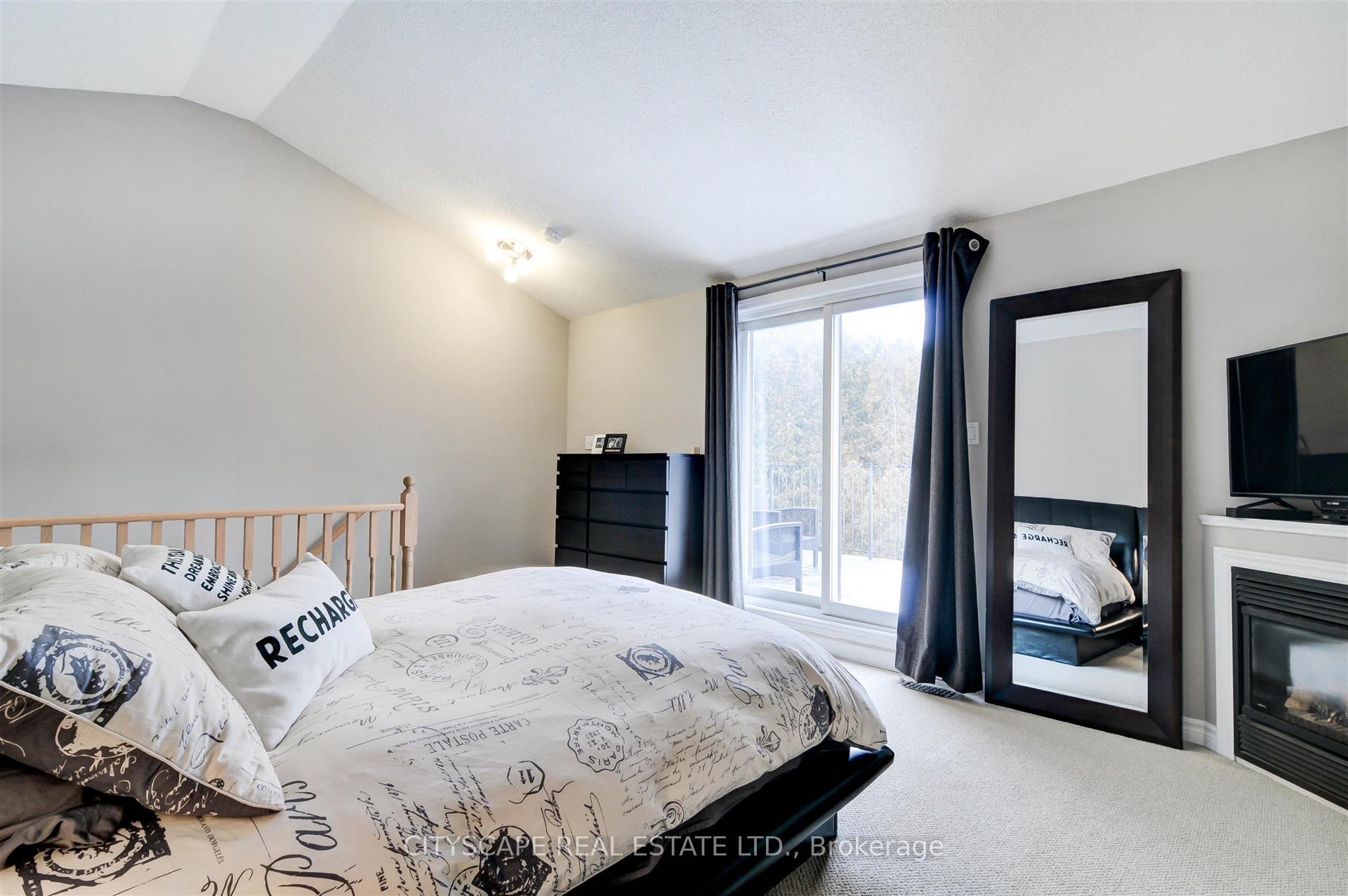 Photo 22 of 353 Sparrow Circle, Pickering, Highbush — HOMEH