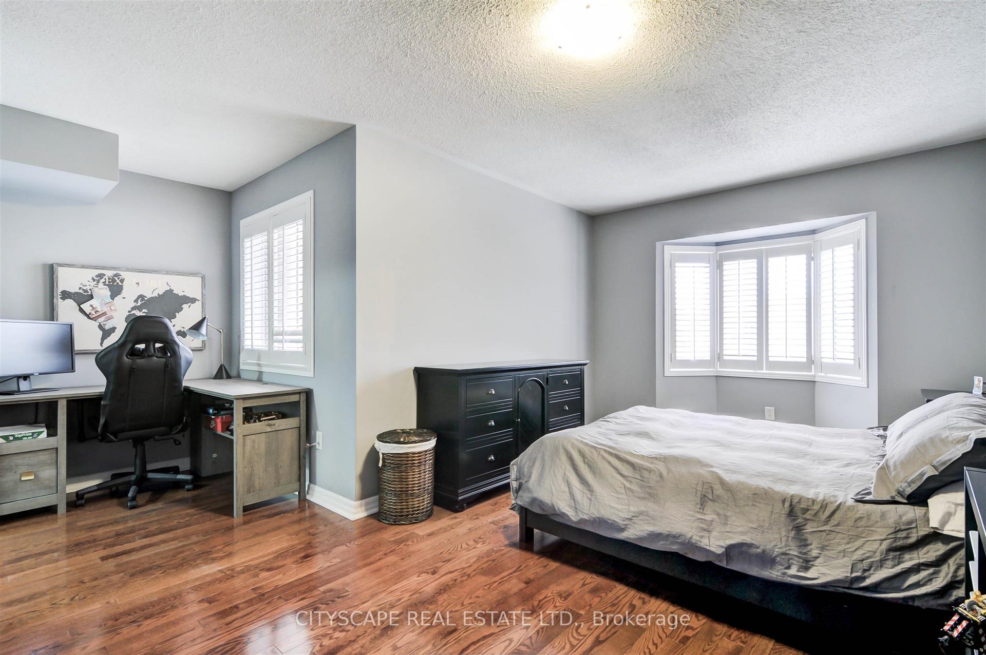 Photo 25 of 353 Sparrow Circle, Pickering, Highbush — HOMEH
