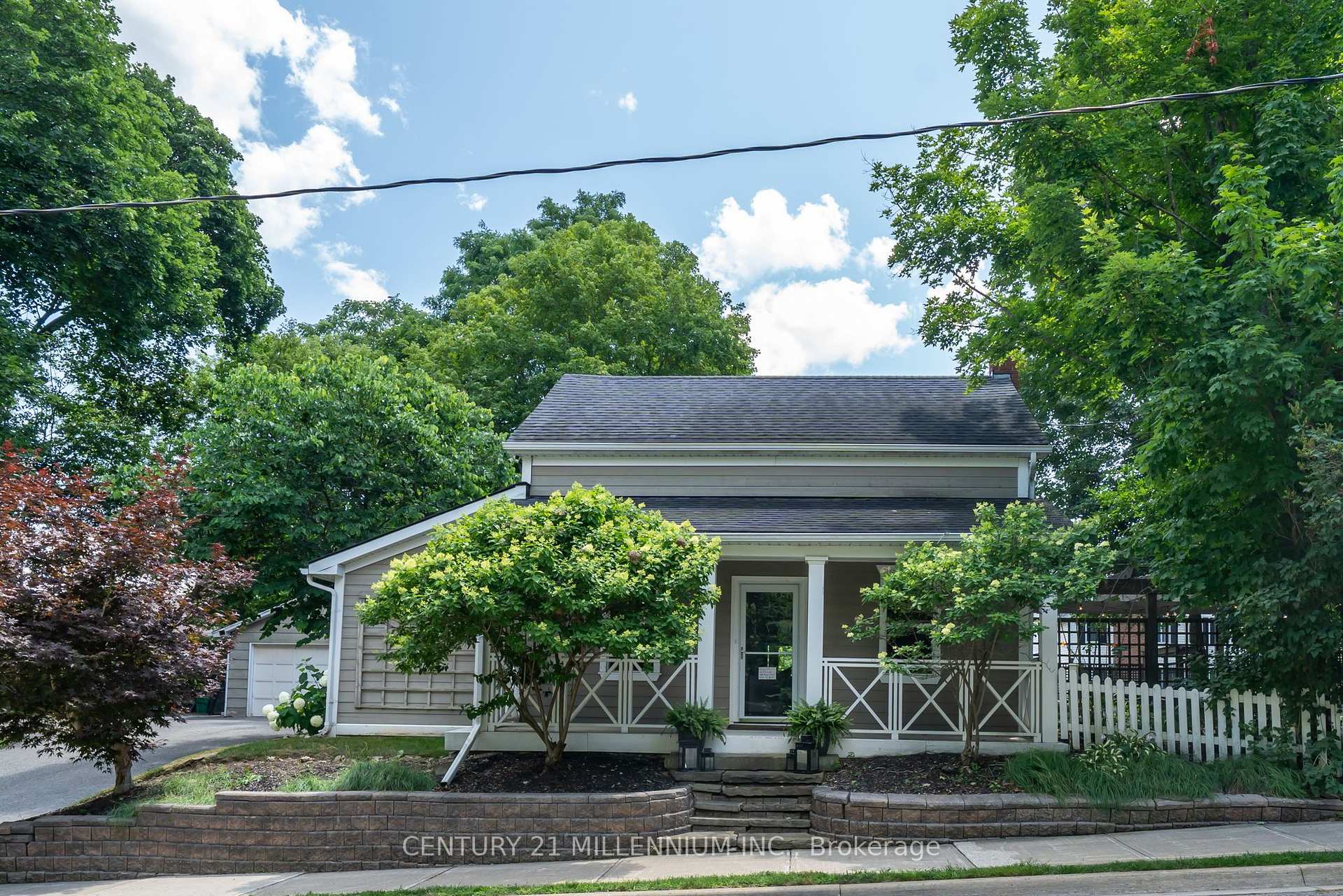 Photo 6 of 255 MacDonald Street, Caledon, Inglewood — HOMEH
