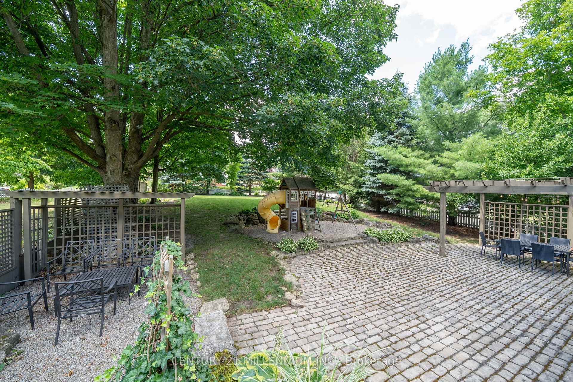 Photo 5 of 255 MacDonald Street, Caledon, Inglewood — HOMEH