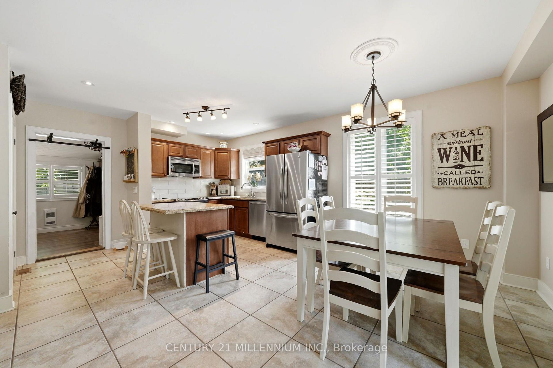 Photo 15 of 255 MacDonald Street, Caledon, Inglewood — HOMEH