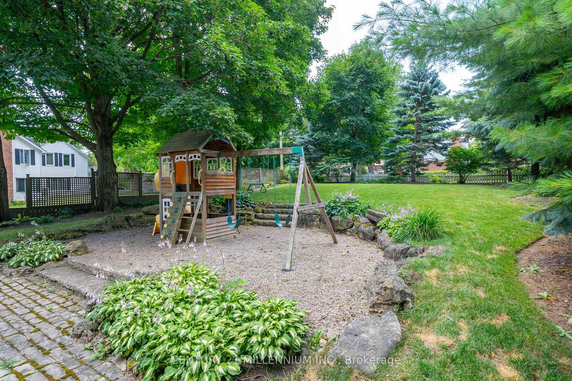 Photo 49 of 255 MacDonald Street, Caledon, Inglewood — HOMEH