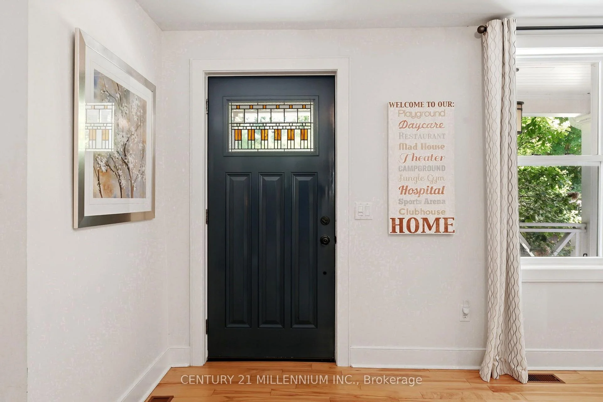 Photo 7 of 255 MacDonald Street, Caledon, Inglewood — HOMEH