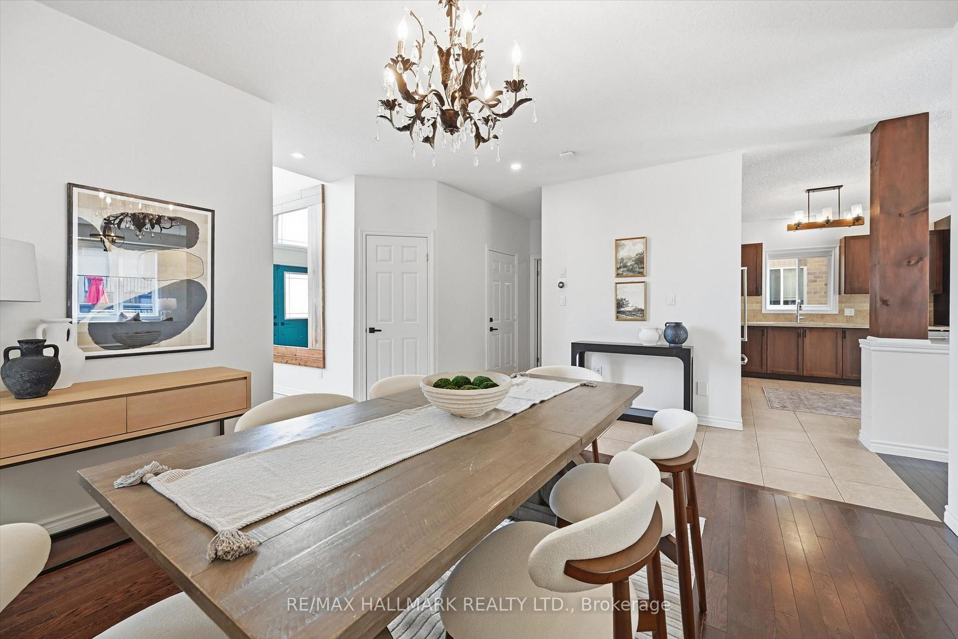 Photo 8 of 1334 Upper Paradise Road, Hamilton, Carpenter — HOMEH
