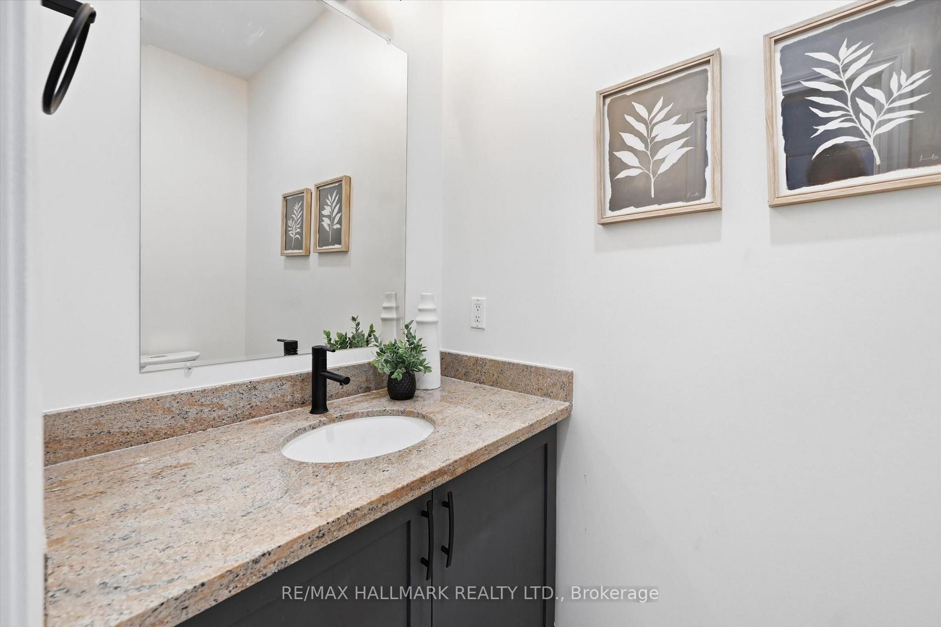 Photo 22 of 1334 Upper Paradise Road, Hamilton, Carpenter — HOMEH
