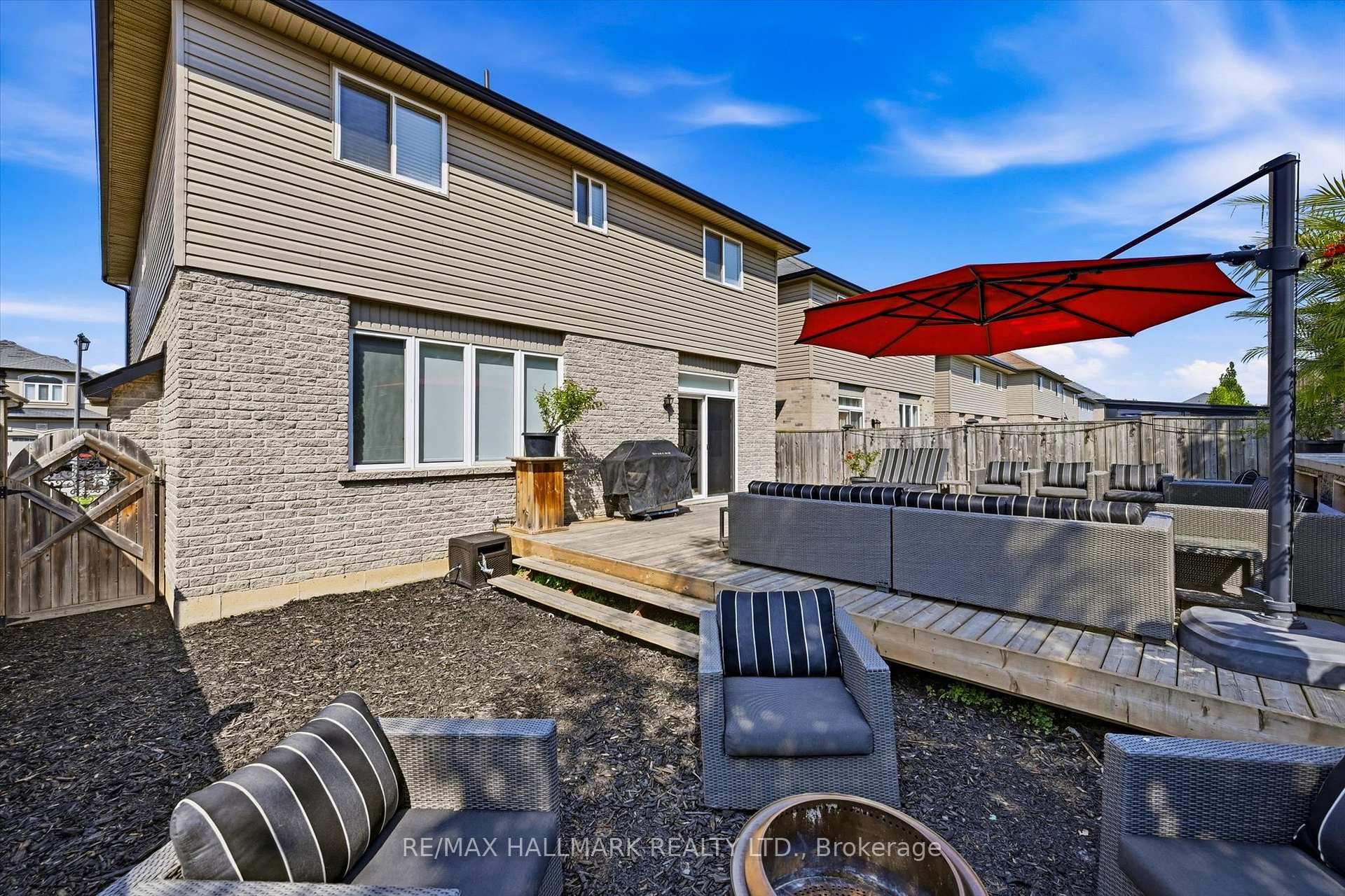 Photo 40 of 1334 Upper Paradise Road, Hamilton, Carpenter — HOMEH