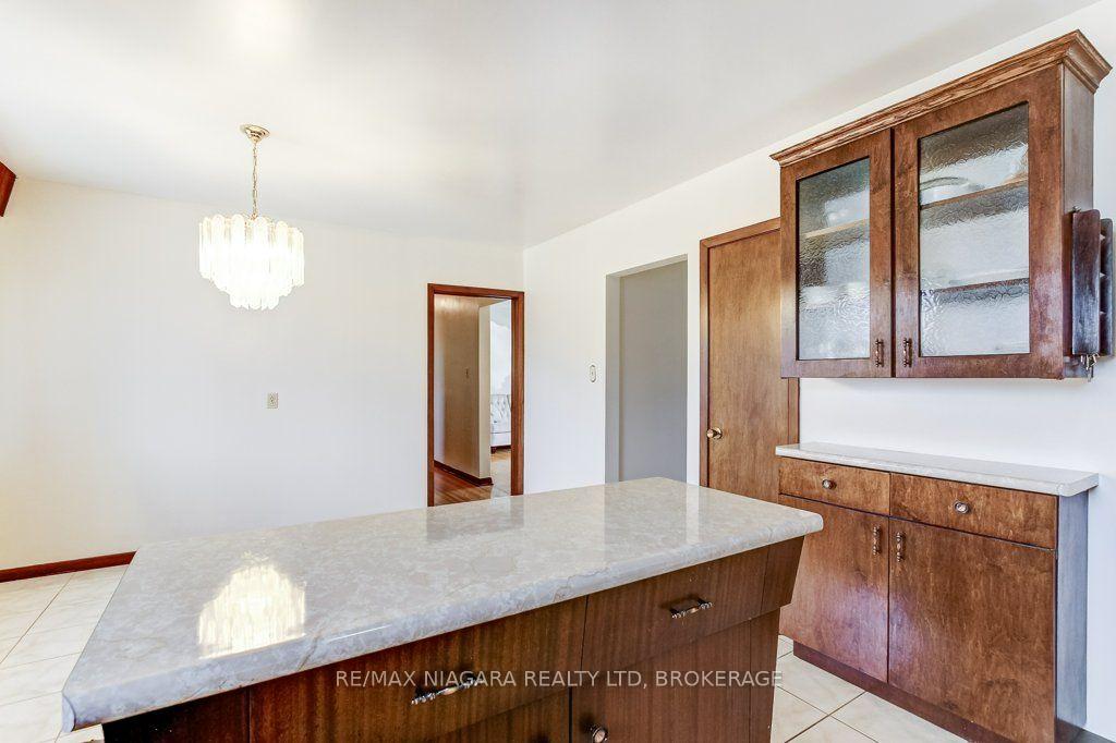 Photo 22 of 19 Eastdale Crescent, Welland, Lincoln/Crowland — HOMEH