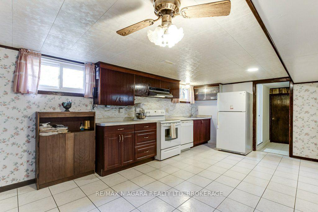 Photo 36 of 19 Eastdale Crescent, Welland, Lincoln/Crowland — HOMEH